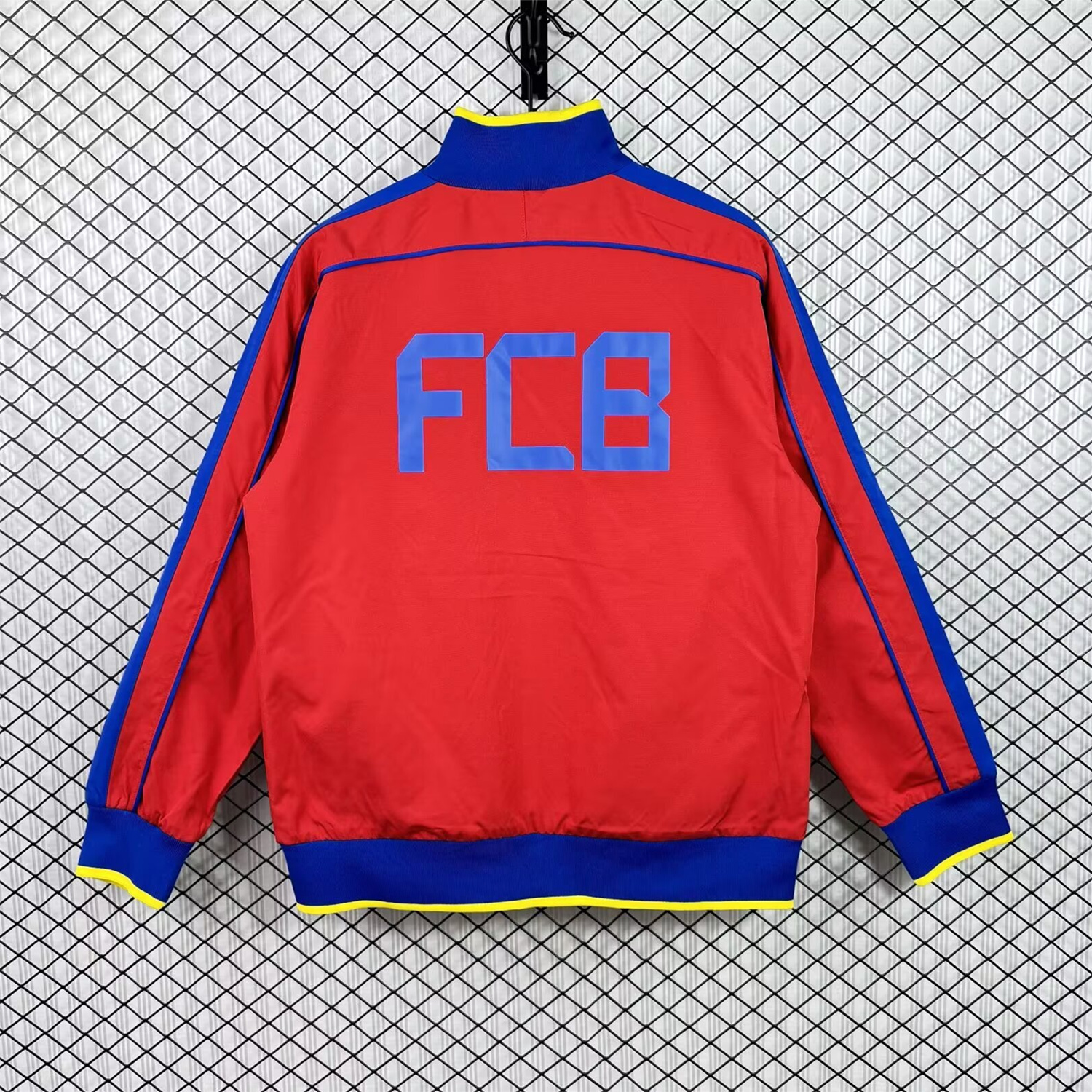 Retro Barcelona 2010-11 Windbreaker Jacket - Red - Unitedfutballjersey