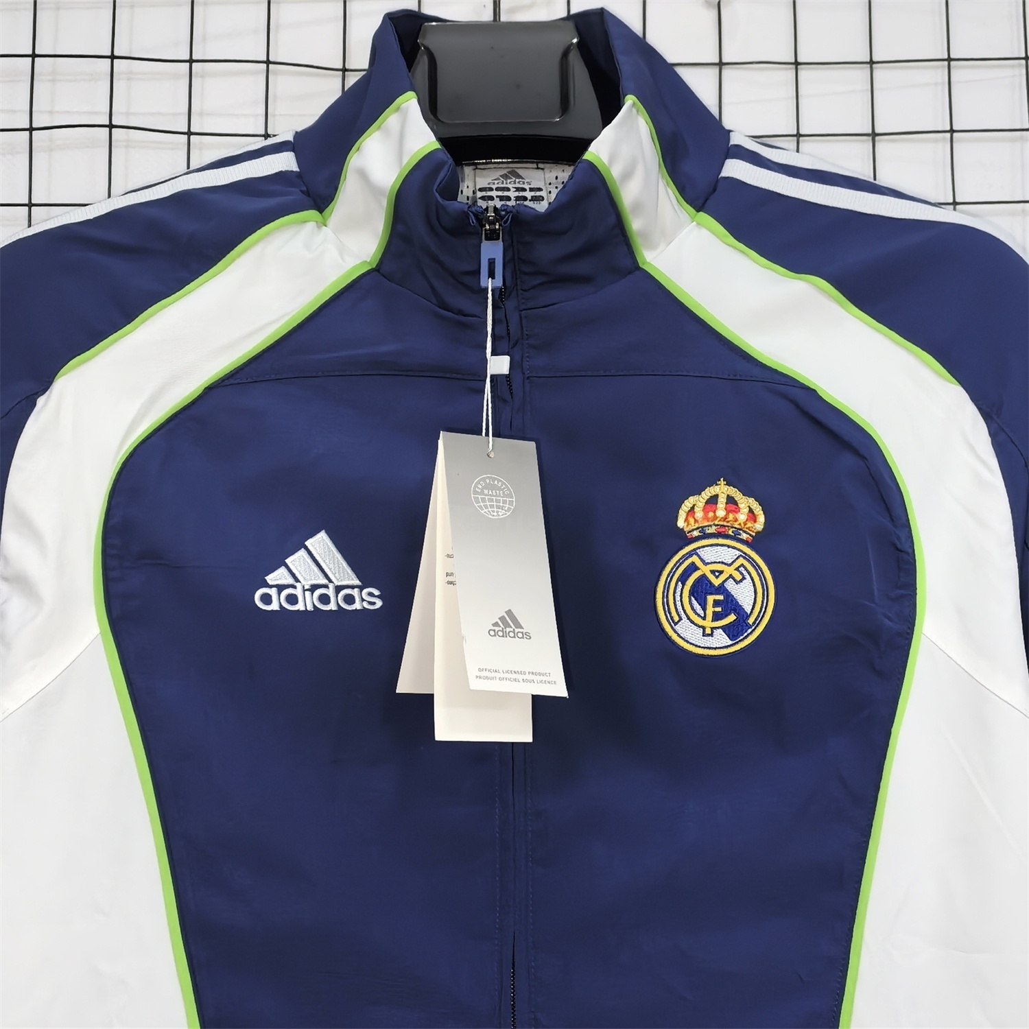 Retro Real Madrid 2010-11 Home Windbreaker Jacket - Blue - Unitedfutballjersey