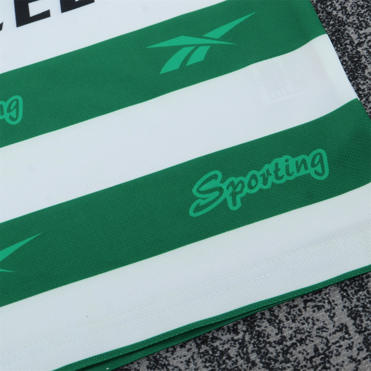 Retro Sporting CP 1999-00 Home Kids Kit - Unitedfutballjersey