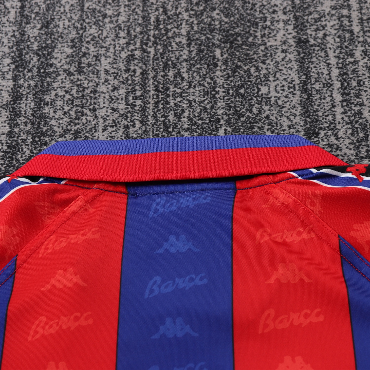 Retro Barcelona 1996-97 Home Kids Kit - Unitedfutballjersey