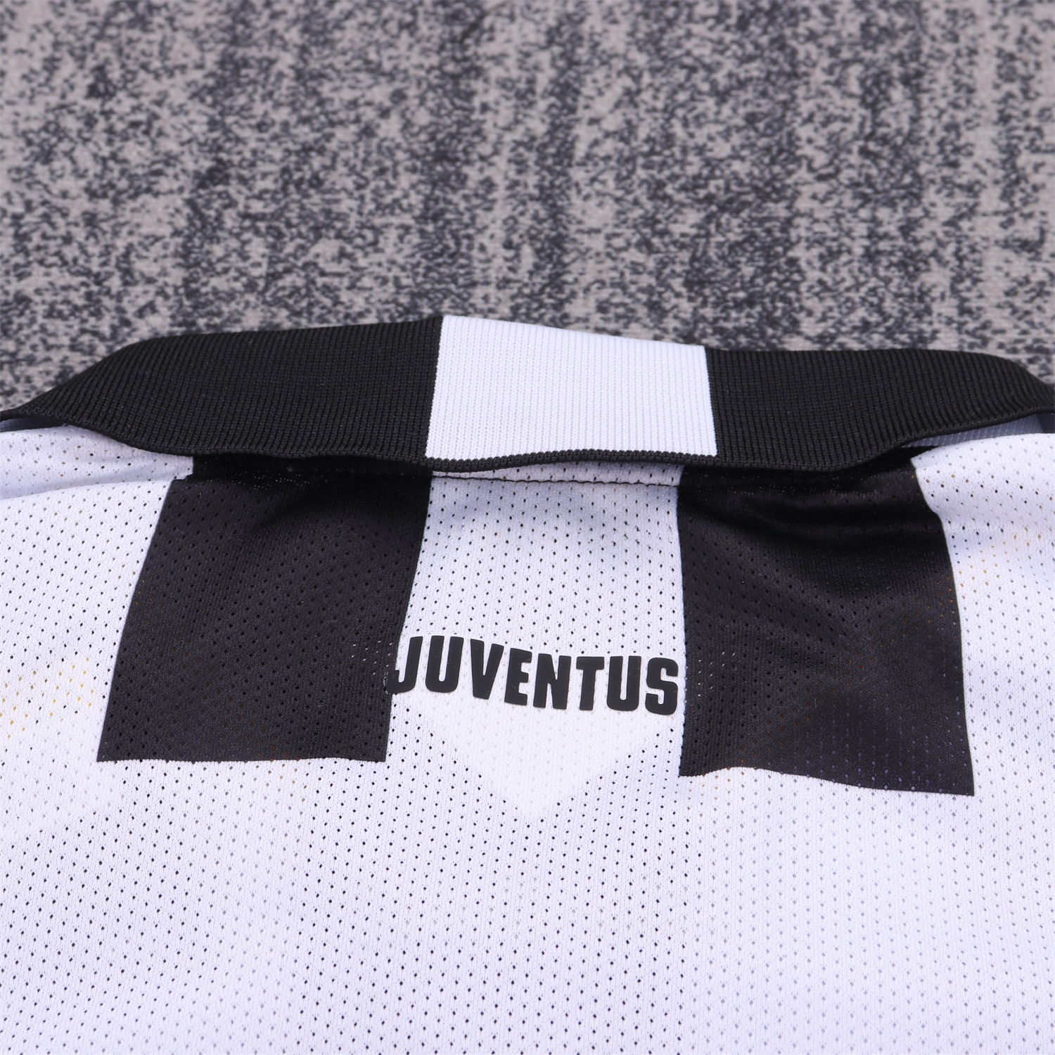 Retro Juventus 2014-15 Home Kids Kit - Unitedfutballjersey