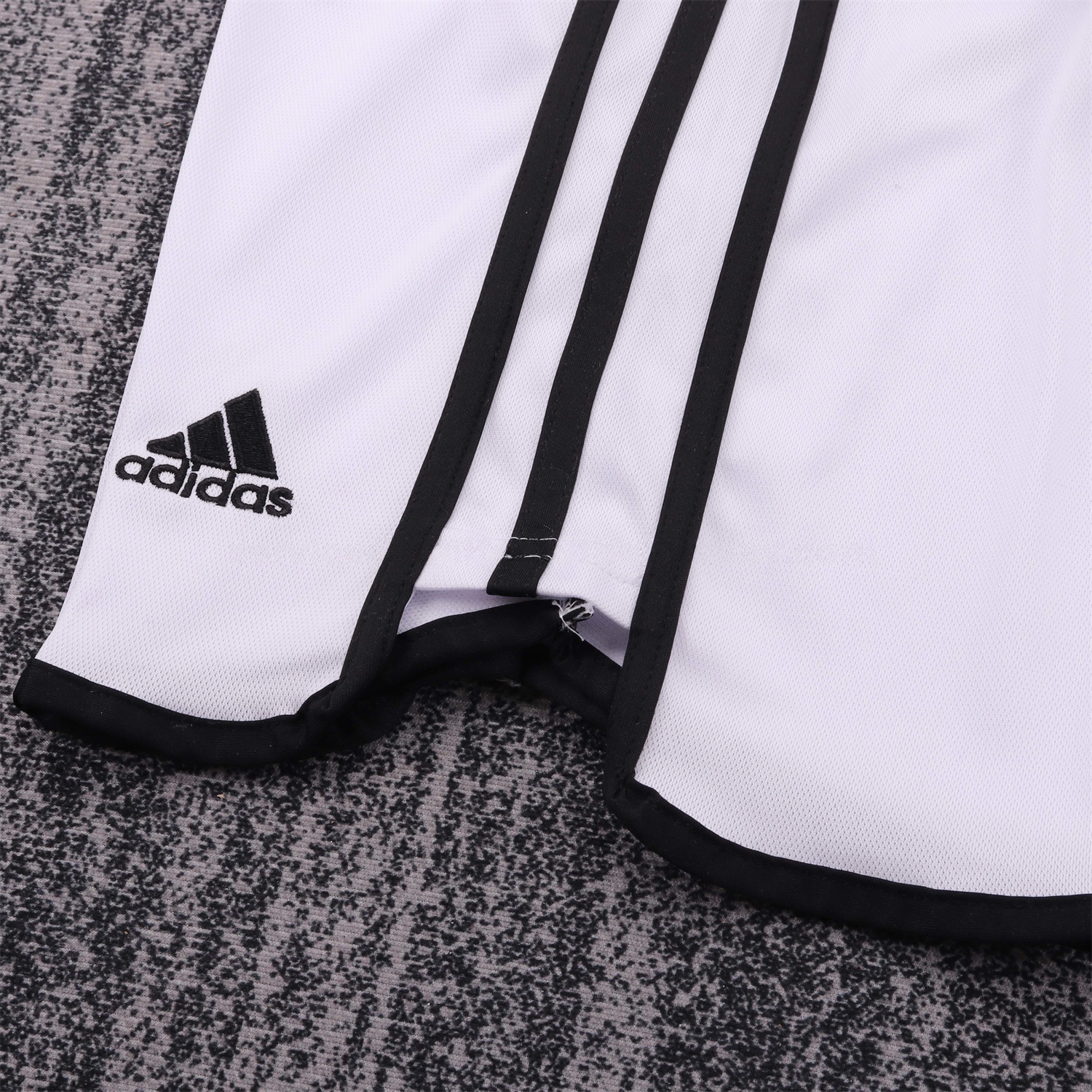 Retro Newcastle United 2000-01 Away Kids Kit - Unitedfutballjersey