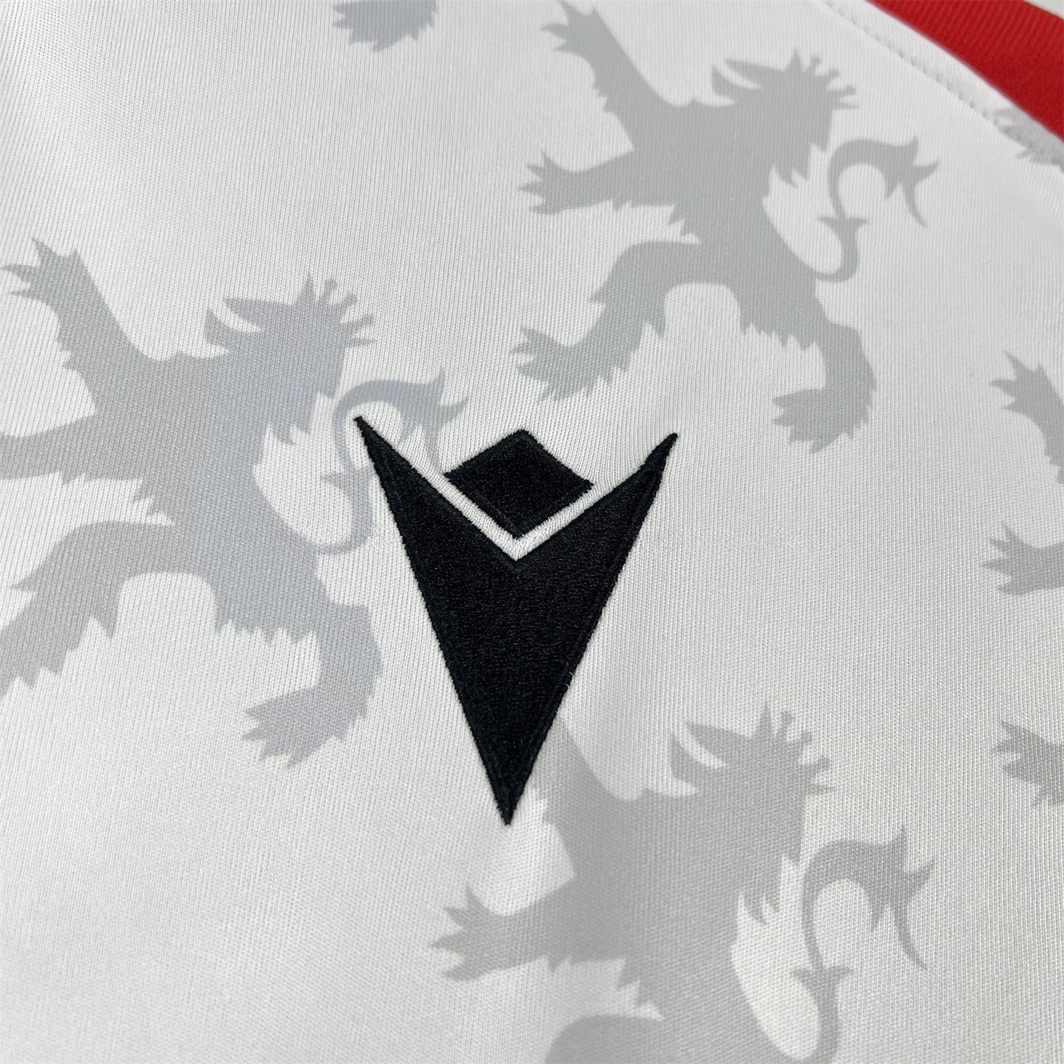 Cultural Leonesa 25-26 Home White Jersey - Fans Version - Unitedfutballjersey