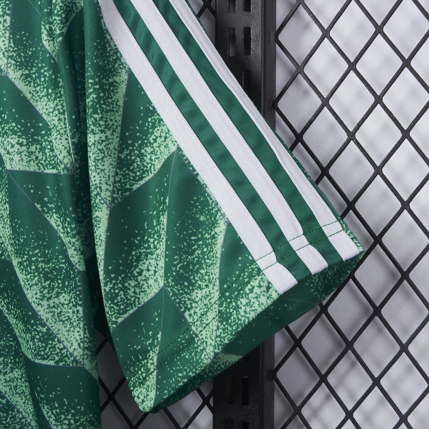 Retro Germany 1990 Away Green Jersey - Unitedfutballjersey