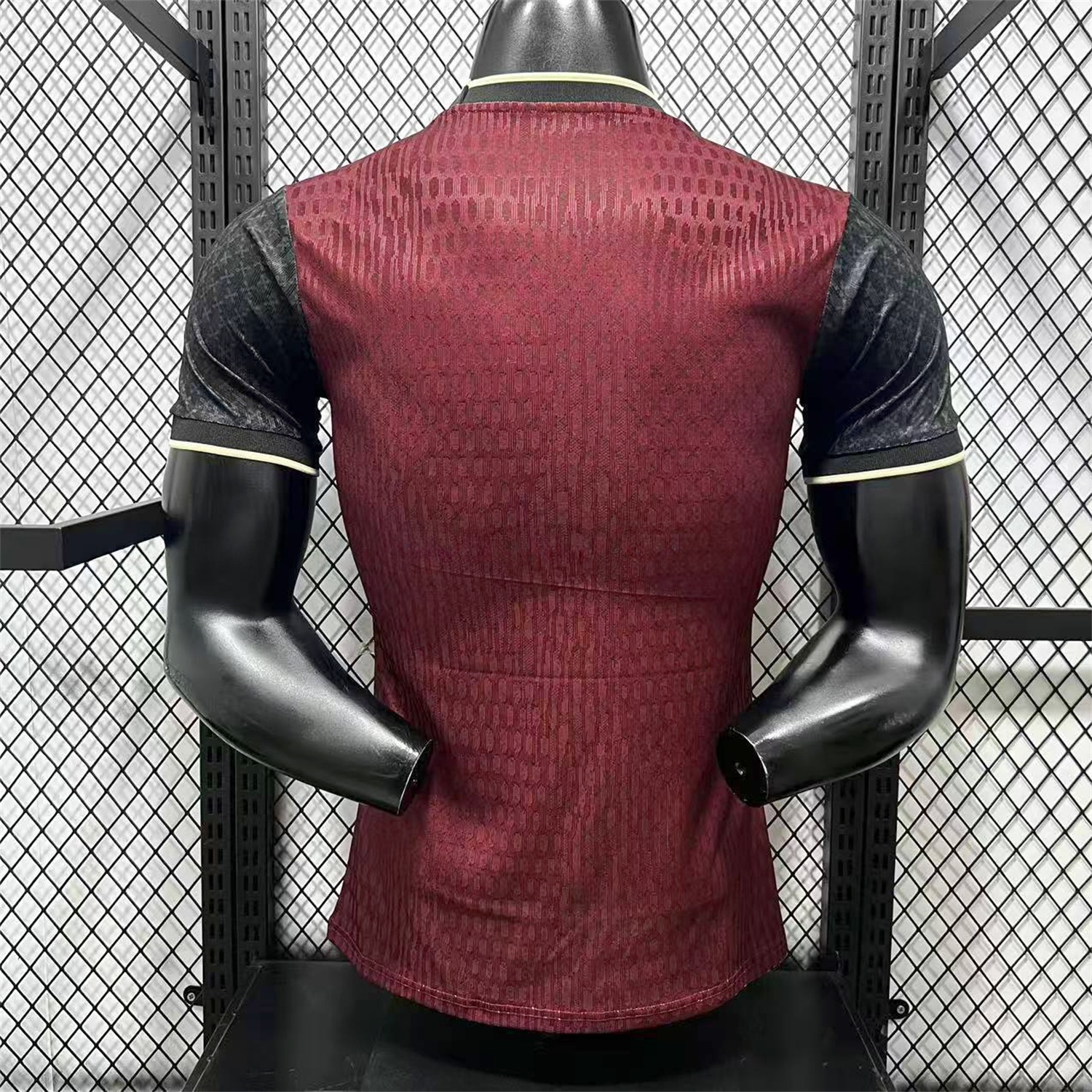 Paris Saint-Germain PSG 25-26 Red And Yellow Stripes Special Jersey - Player Version - Unitedfutballjersey