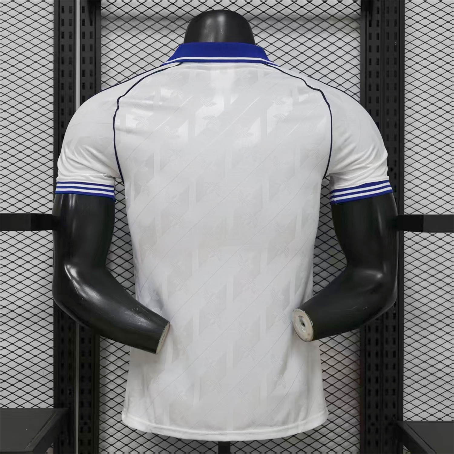 Real Madrid 25-26 Retro Style White Special Jersey - Player Version - Unitedfutballjersey