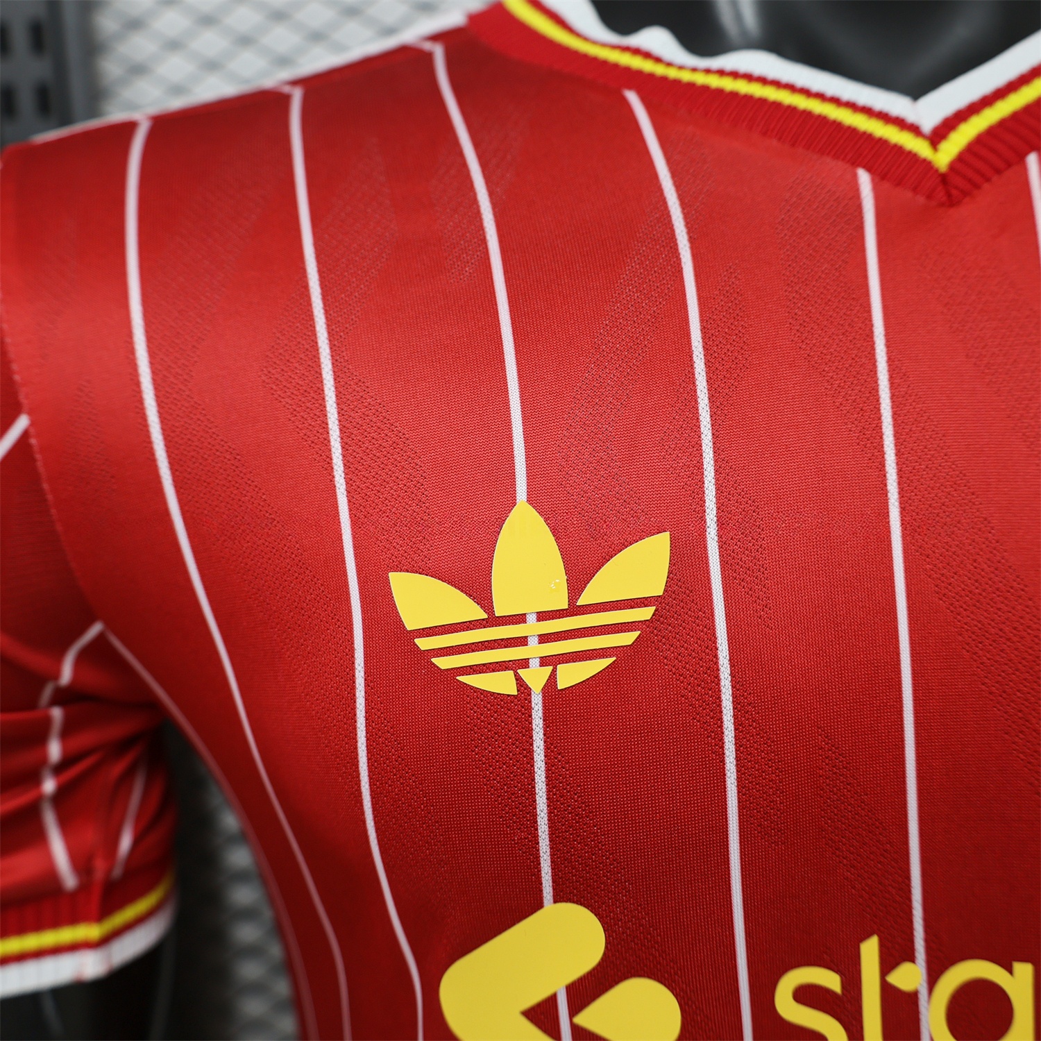 Liver.pool 26-27 Terrace Icon Retro Casual Style Red Jersey - Player Version - Unitedfutballjersey