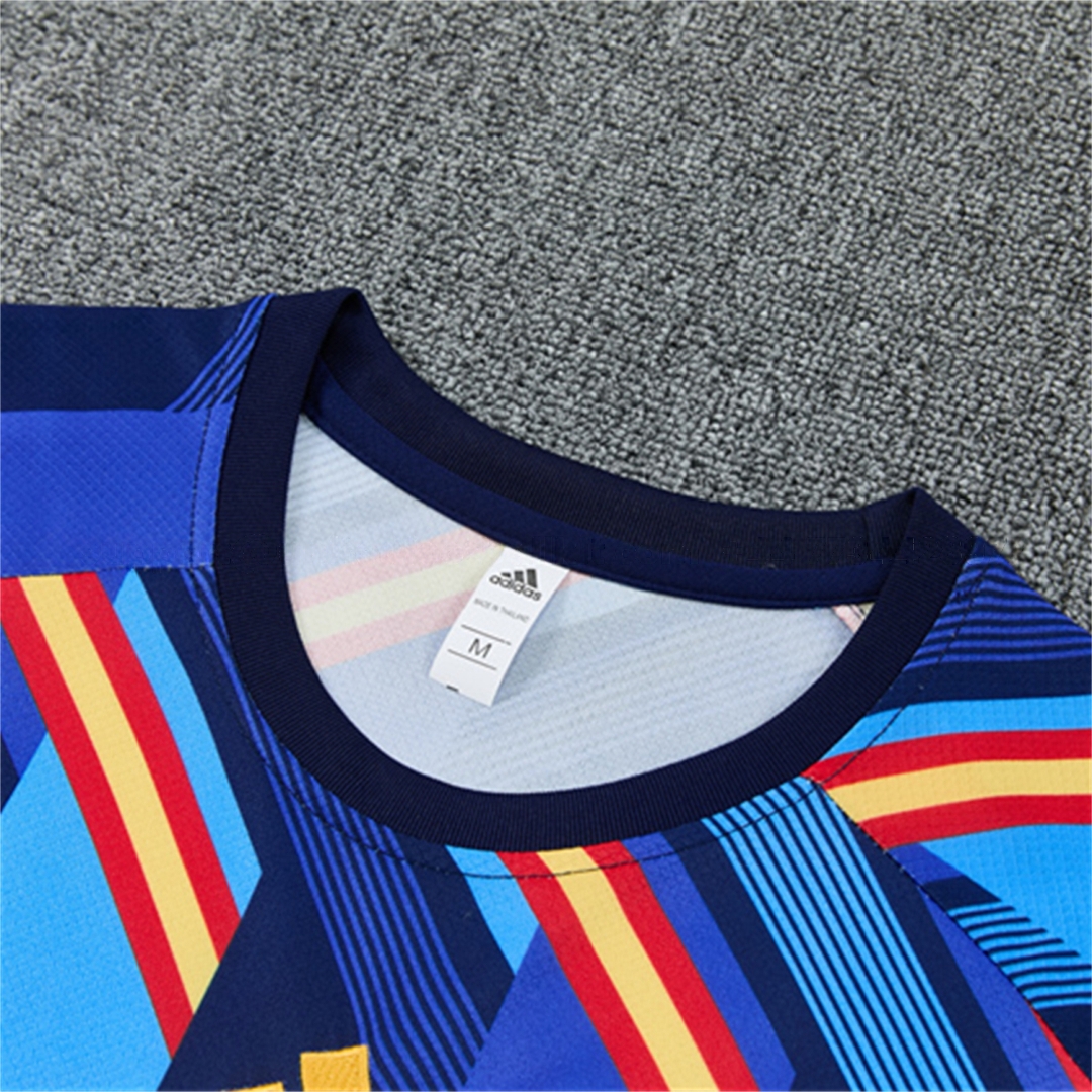 Spain 2026 Kids Short-Sleeve Training Set - Royal Blue And Yellow Top & Royal Blue Shorts - Unitedfutballjersey
