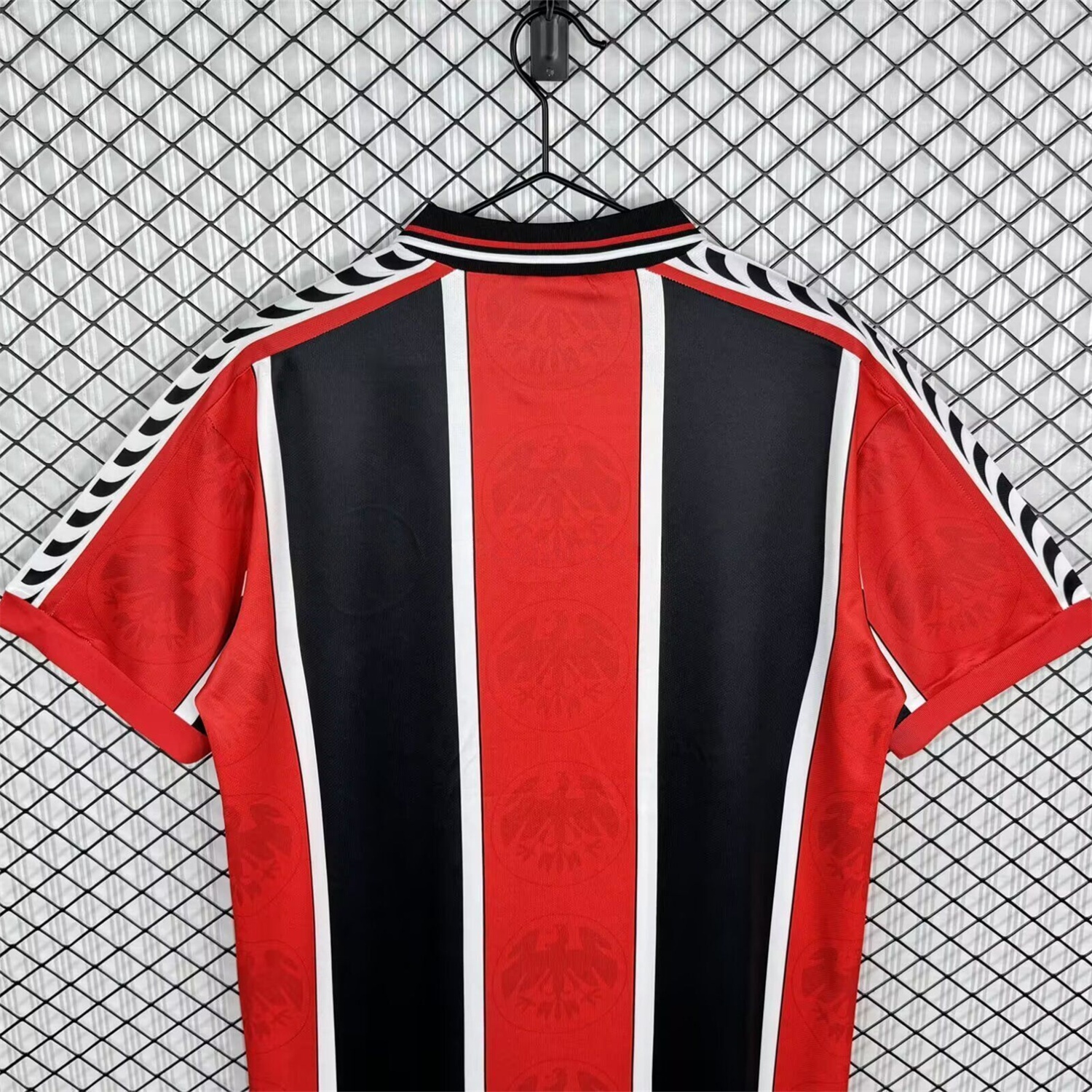 Retro Frankfurt 1996-98 Home Jersey - Unitedfutballjersey