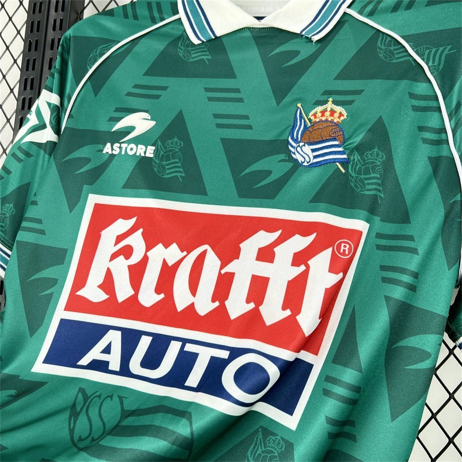 Retro Real Sociedad 1995-96 Home Jersey - Unitedfutballjersey