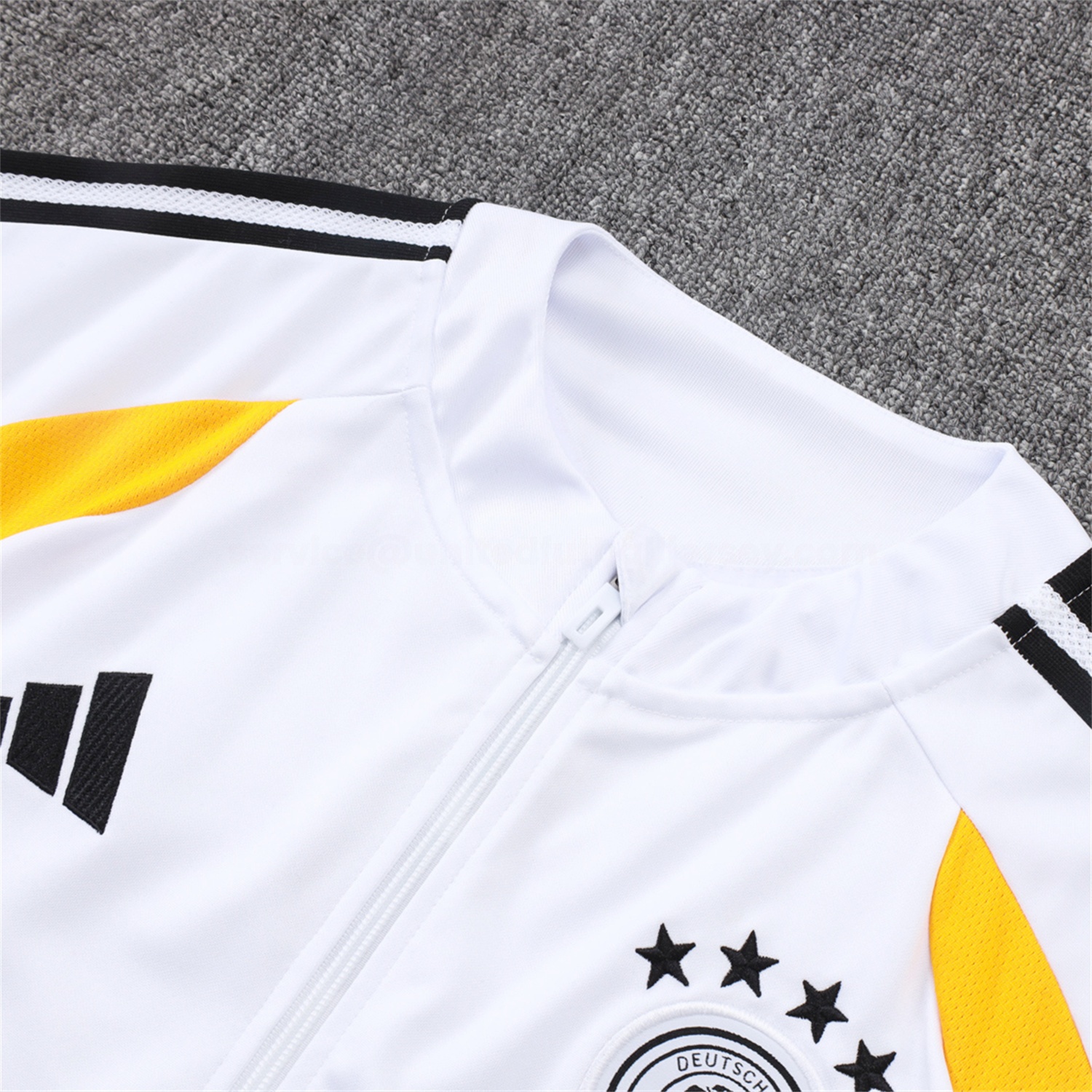 Germany 2026 Windbreaker Training Set - White Top and Black Pants - Unitedfutballjersey