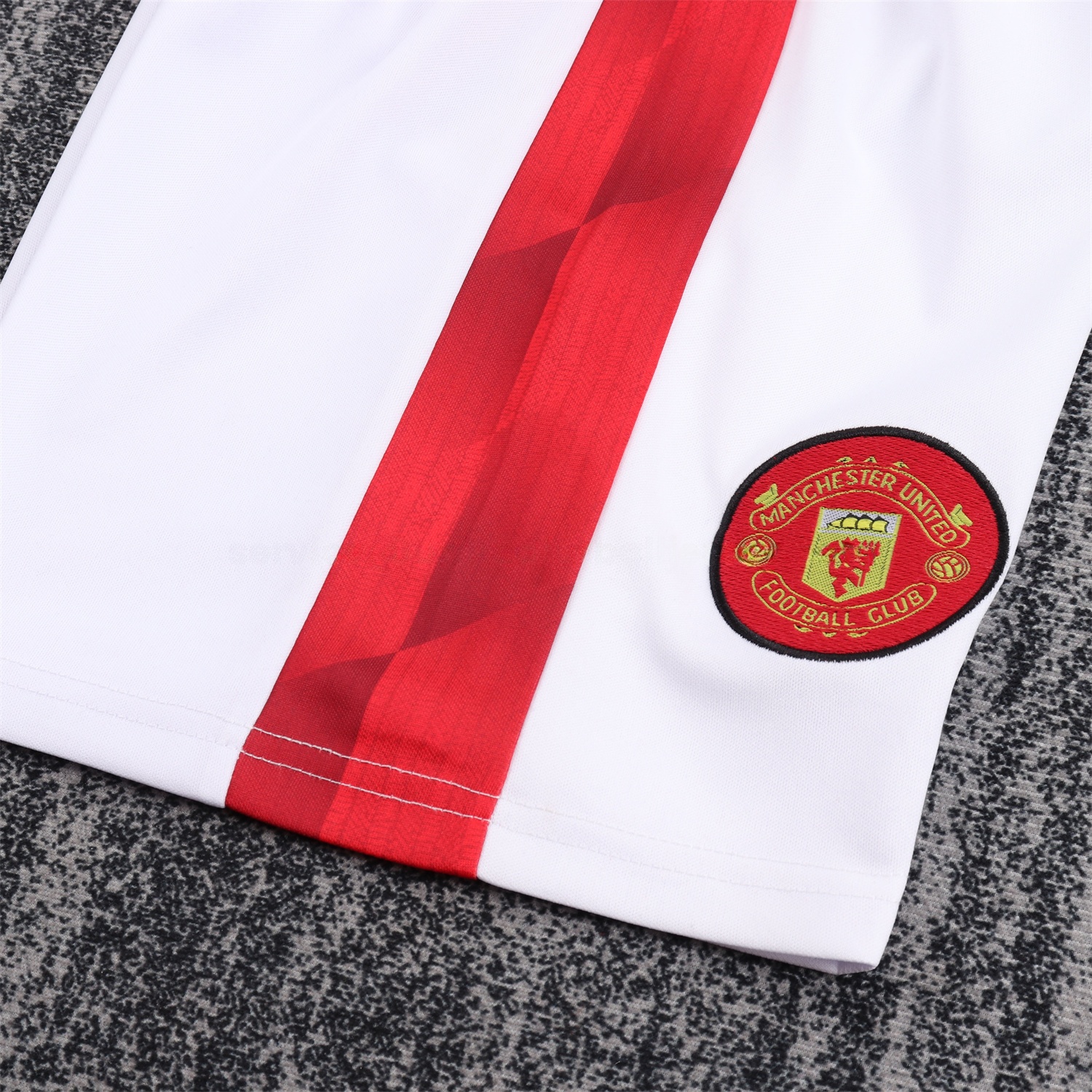 Retro Manchester United 1996-97 Home Kids Kit - Unitedfutballjersey