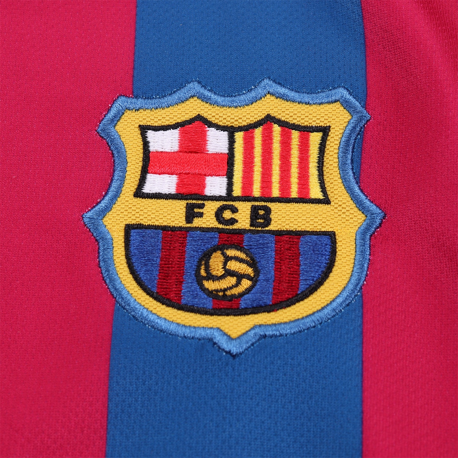 Retro Barcelona 2005-06 Home Long Sleeve Kids Kit - Unitedfutballjersey
