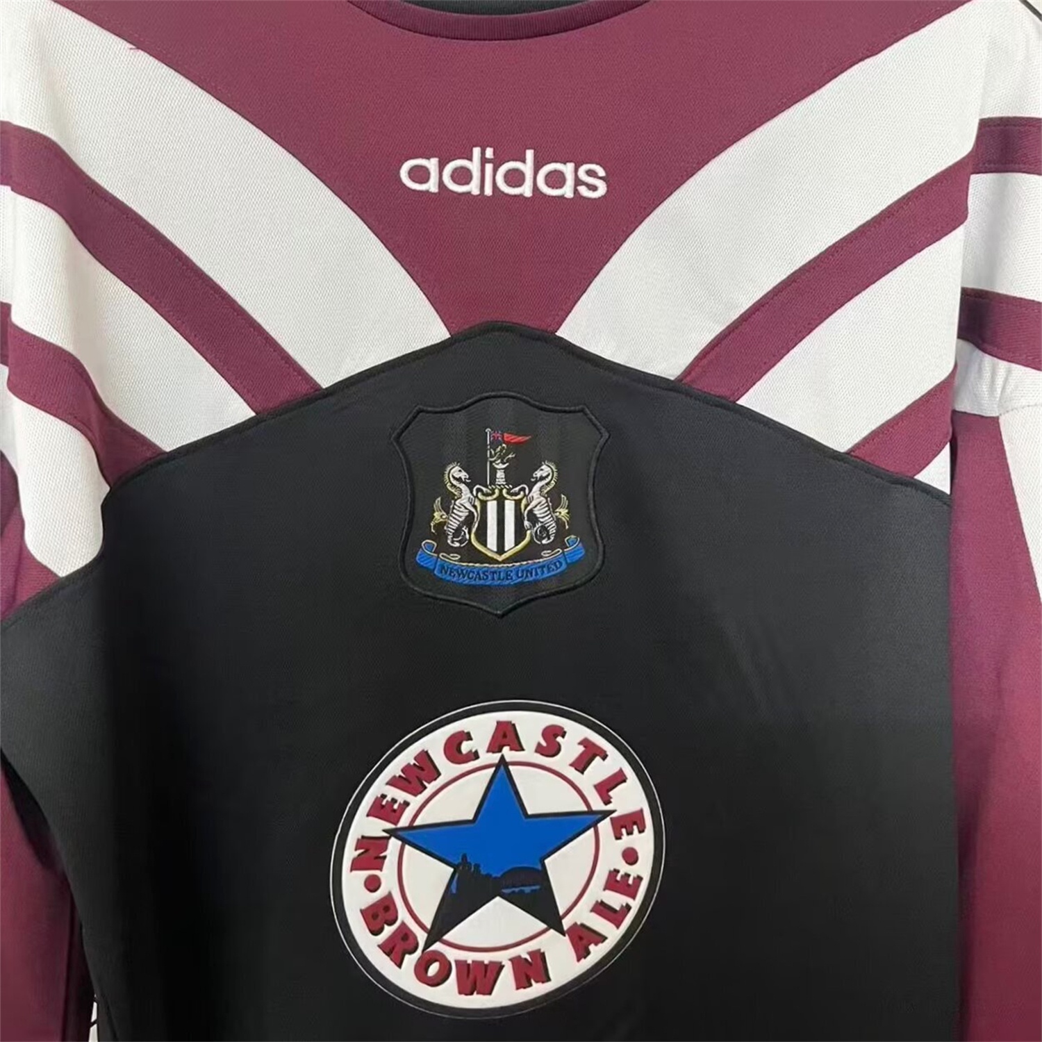 Retro Newcastle United 1995-96 Central Logo Special Unisex Pullover Hoodie - Unitedfutballjersey