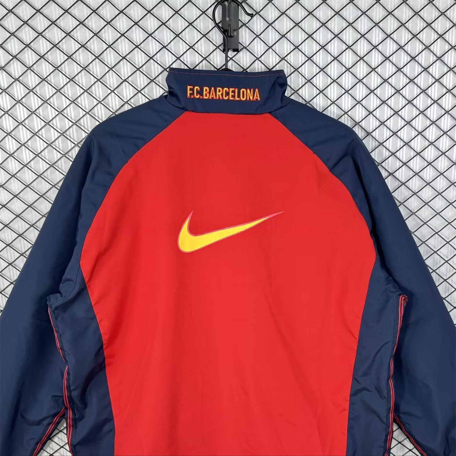 Retro Barcelona 1998-00 Home Windbreaker Jacket - Red - Unitedfutballjersey