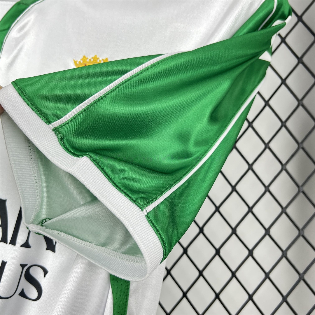 Cordoba 25-26 Retro Style Green And White Half Jersey - Fans Version - Unitedfutballjersey