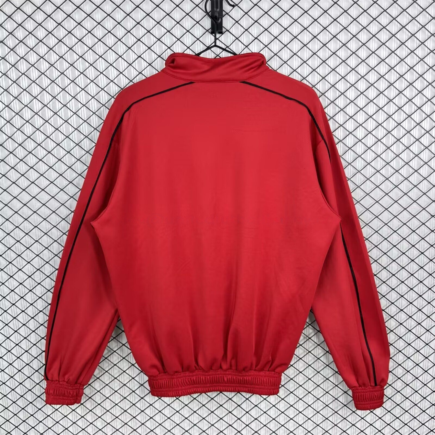 Frankfurt 25-26 Training Windbreaker Jacket - Red - Unitedfutballjersey