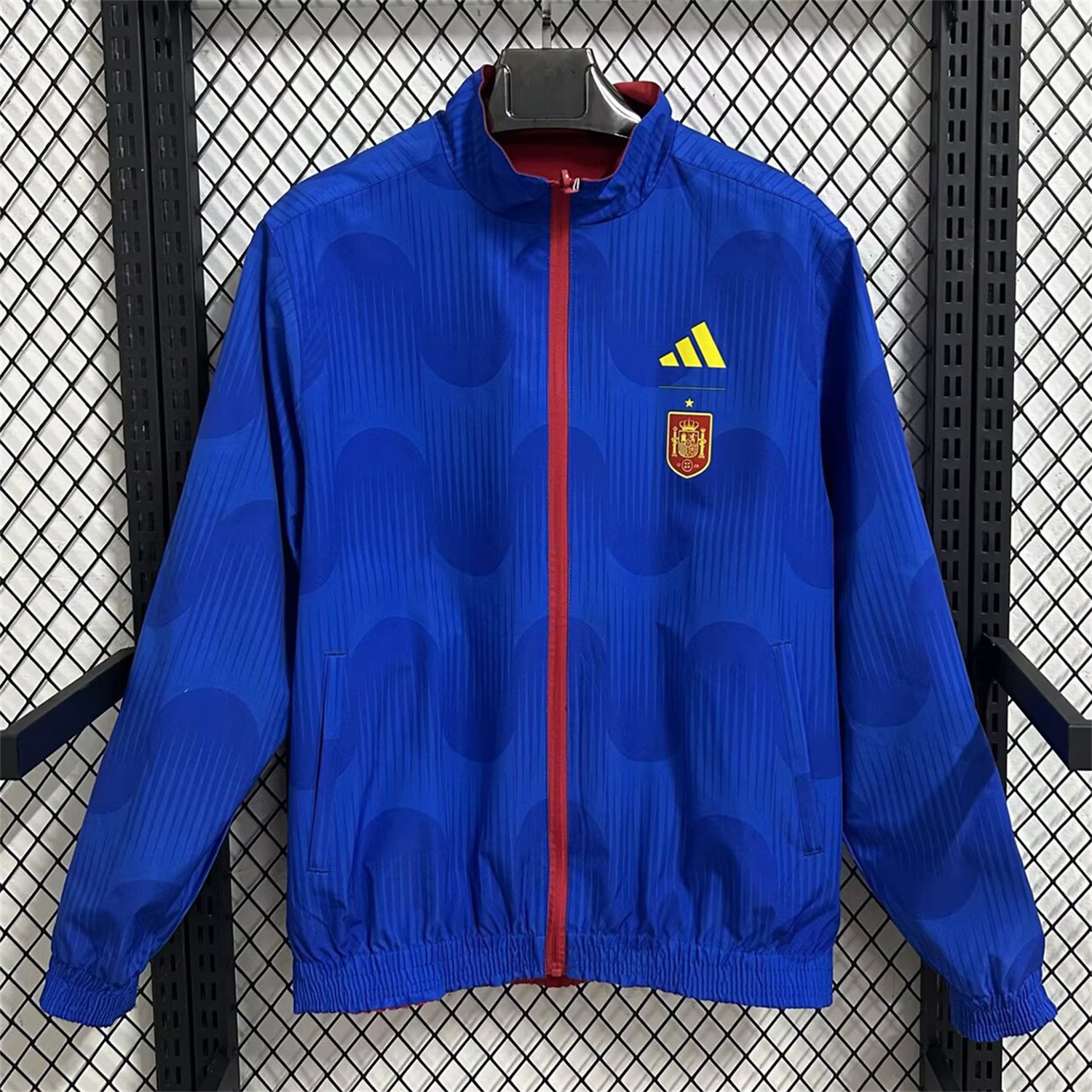 Spain 2026 Pre-Match Double Sided Reversible Windbreaker - Red - Unitedfutballjersey