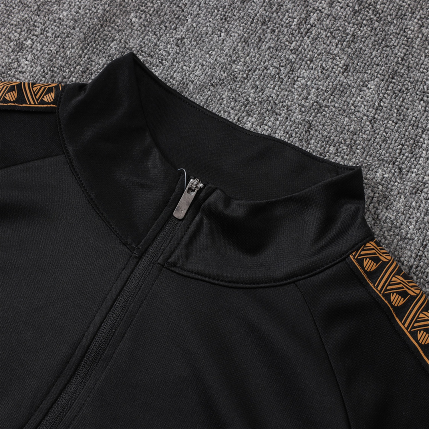 Portugal 2026 Long Sleeve Training Set - Gold Lines Black Top & Pants - Unitedfutballjersey