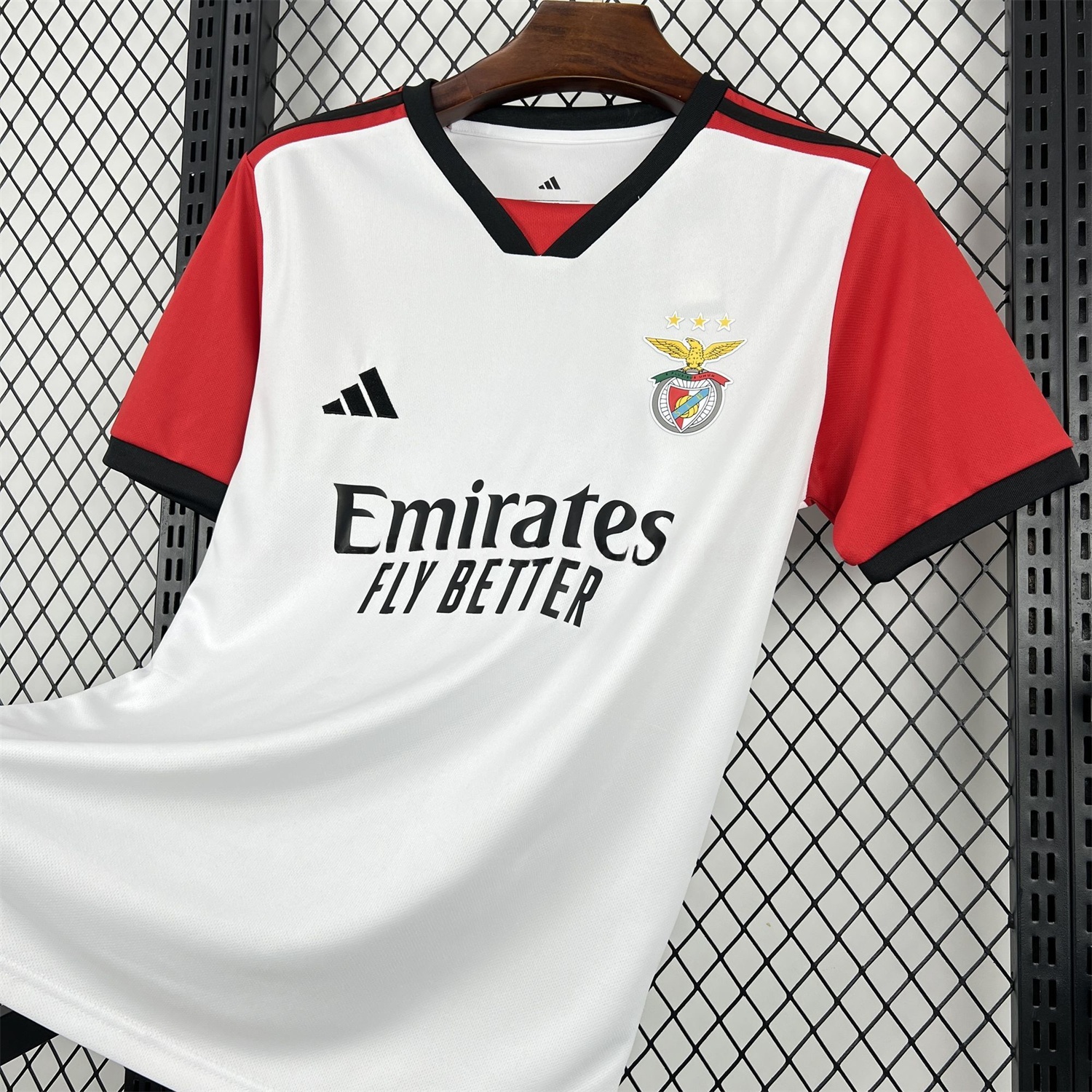 Benfica 25-26 Red Sleeves White Special Jersey - Fans Version - Unitedfutballjersey