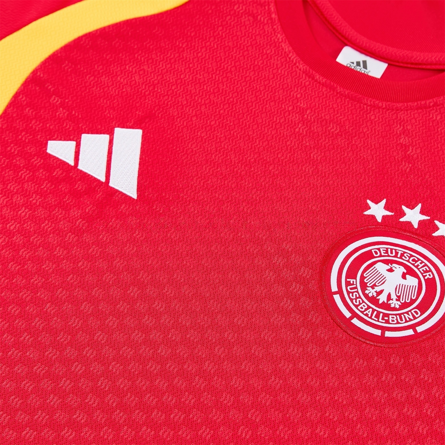 Germany 2026 Short-Sleeve Training Set - Red Top and Black Shorts - Unitedfutballjersey