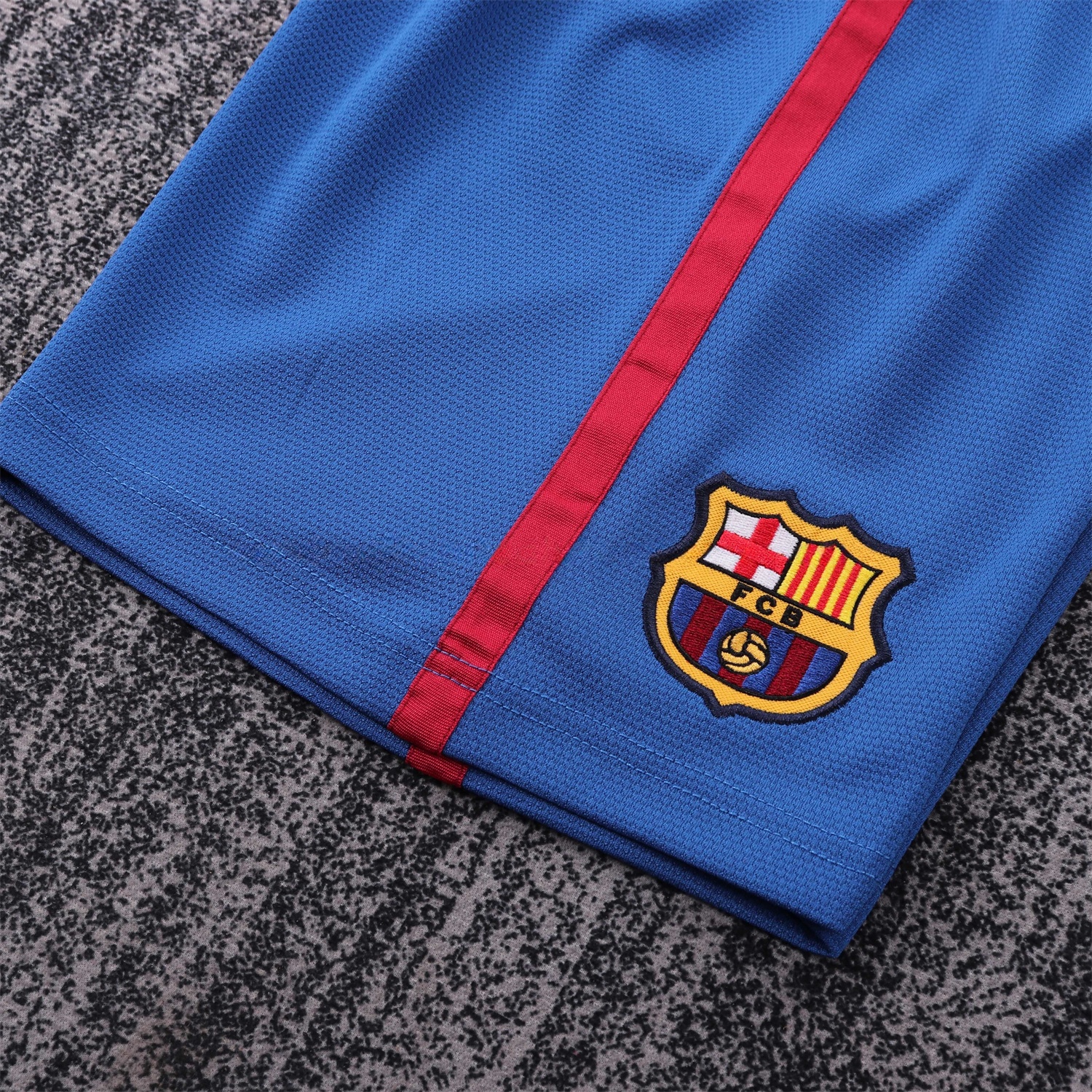 Retro Barcelona 2006-07 Home Kids Kit - Unitedfutballjersey