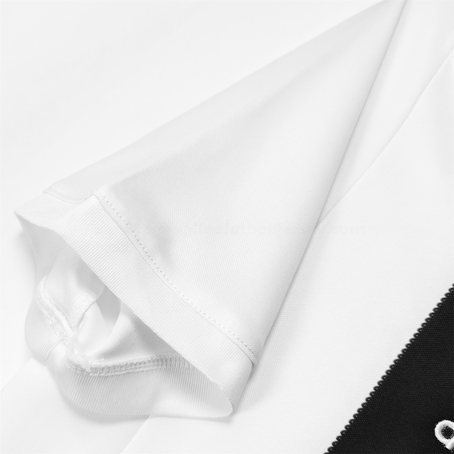 Retro Juventus 2018-19 Home Jersey - Fans Version - Unitedfutballjersey