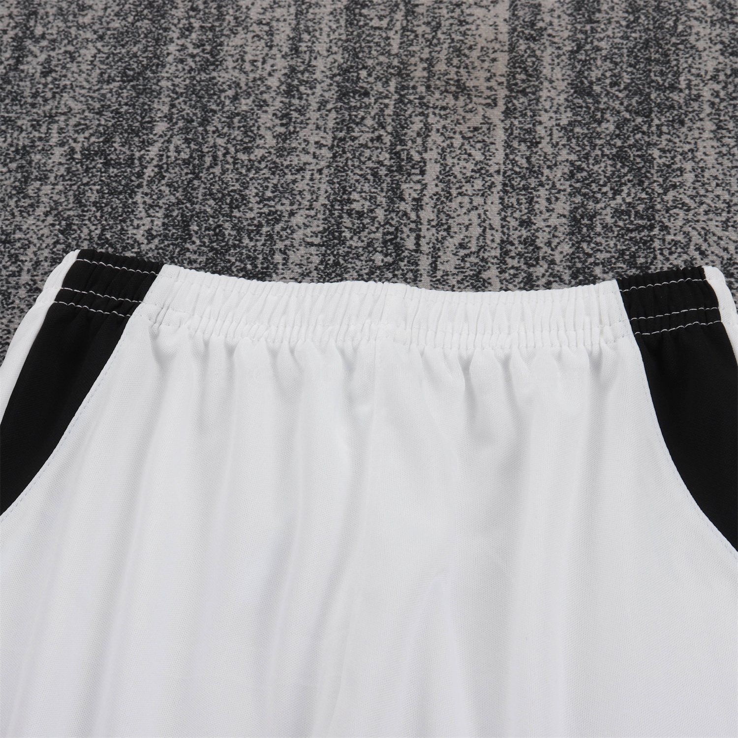 Retro Juventus 2004-05 Home Kids Kit - Unitedfutballjersey