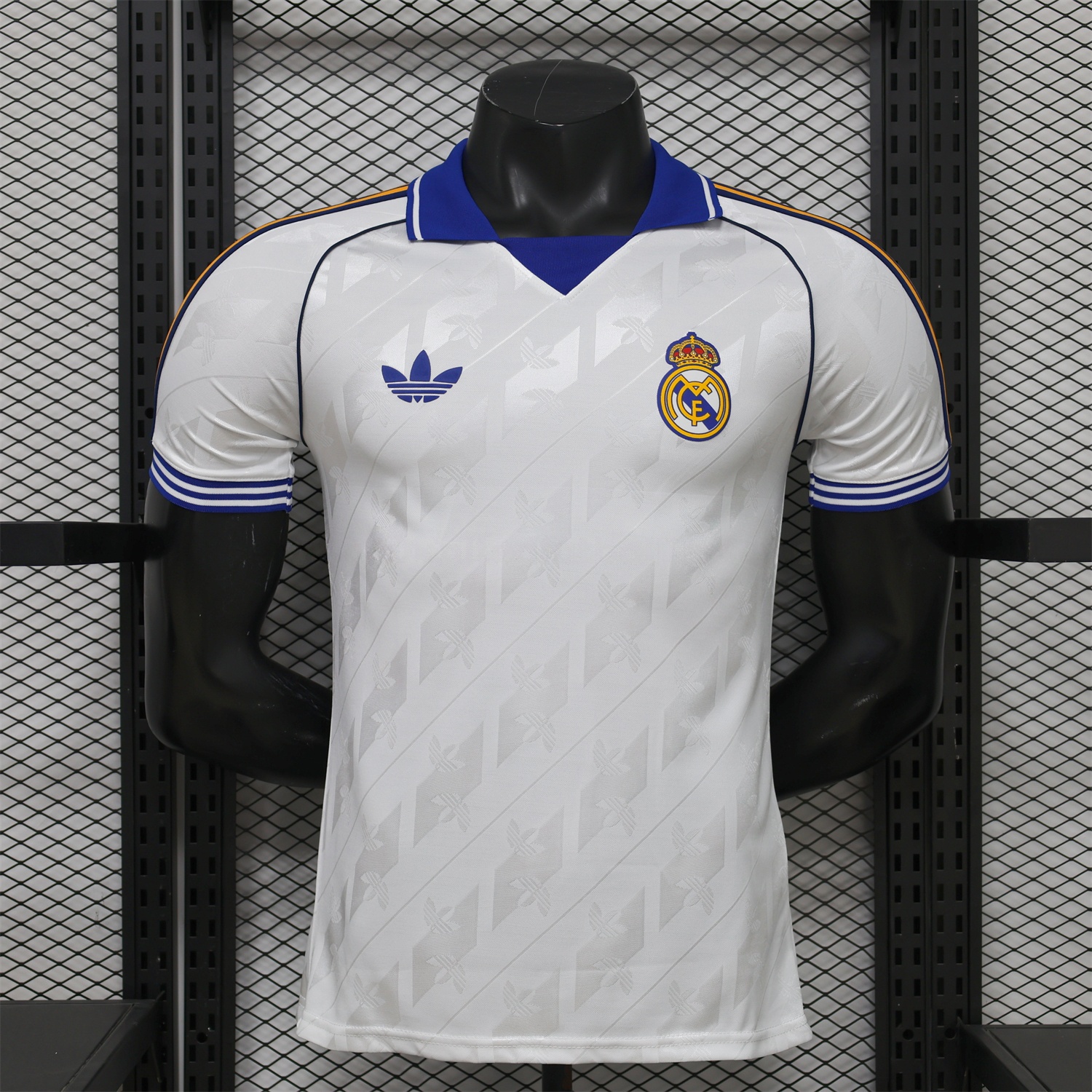 Real Madrid 25-26 Retro Style White Special Jersey - Player Version - Unitedfutballjersey
