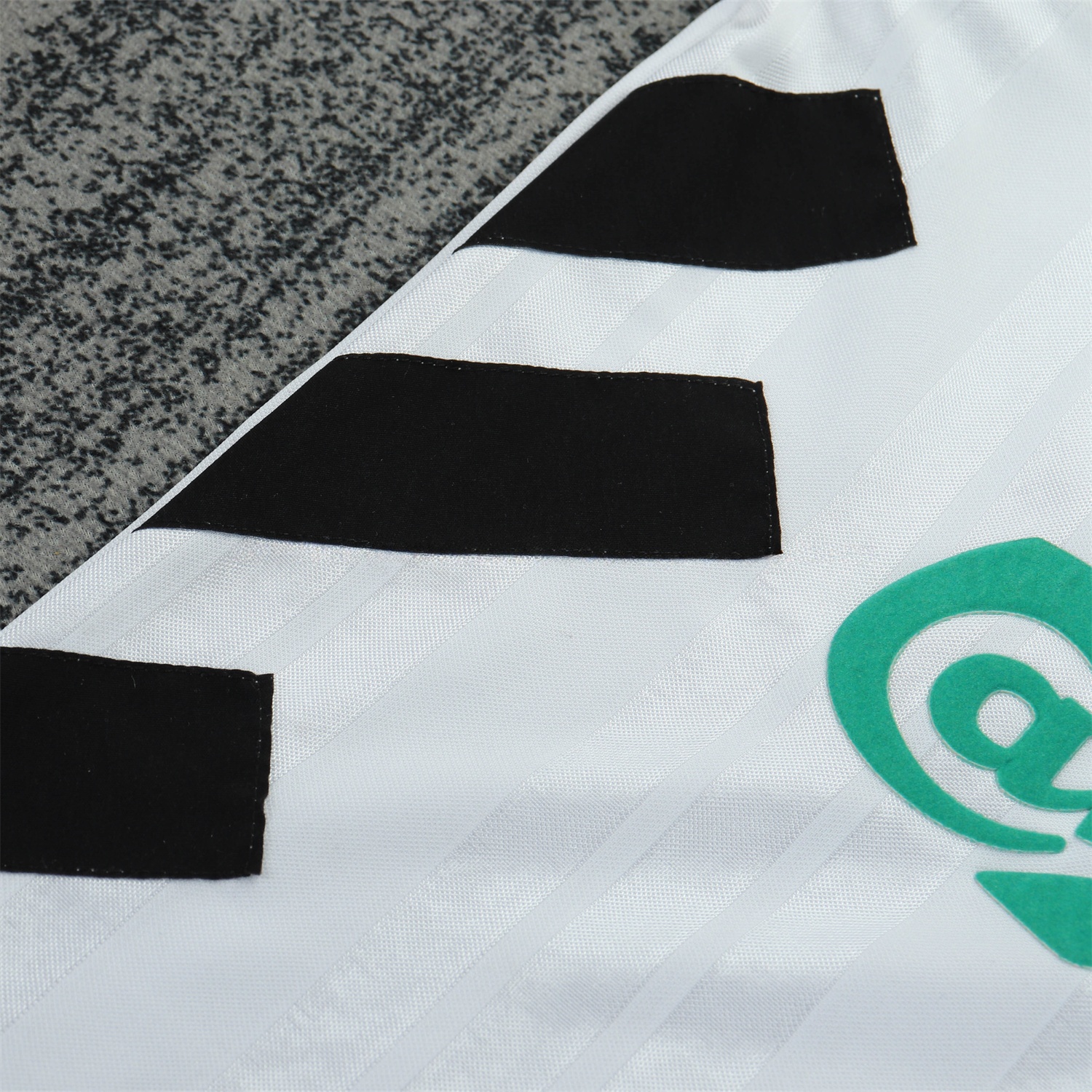 Retro Liver.pool 1993-95 Away Kids Kit - Unitedfutballjersey