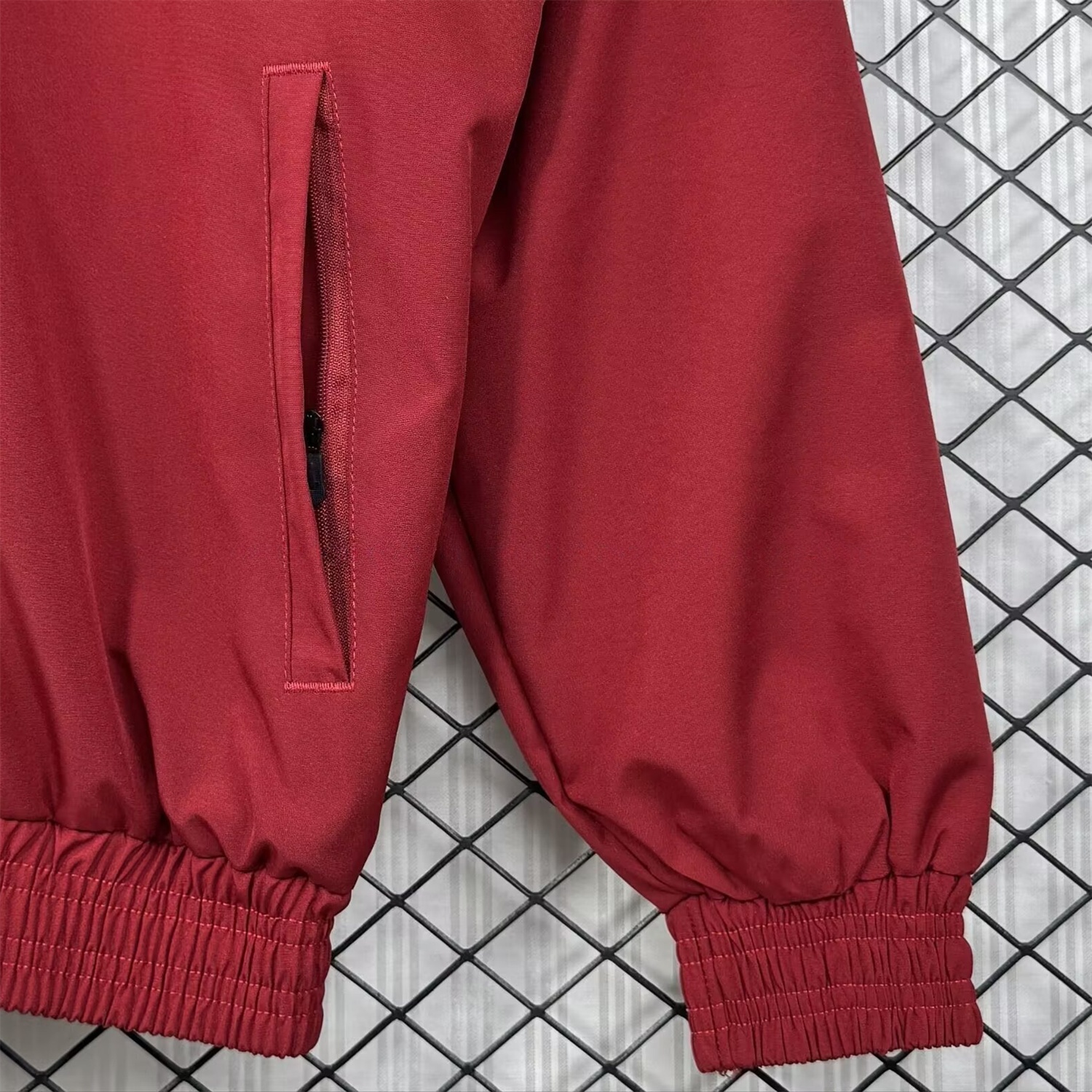 Retro Sevilla 1993-94 Home Windbreaker Jacket - White And Red - Unitedfutballjersey