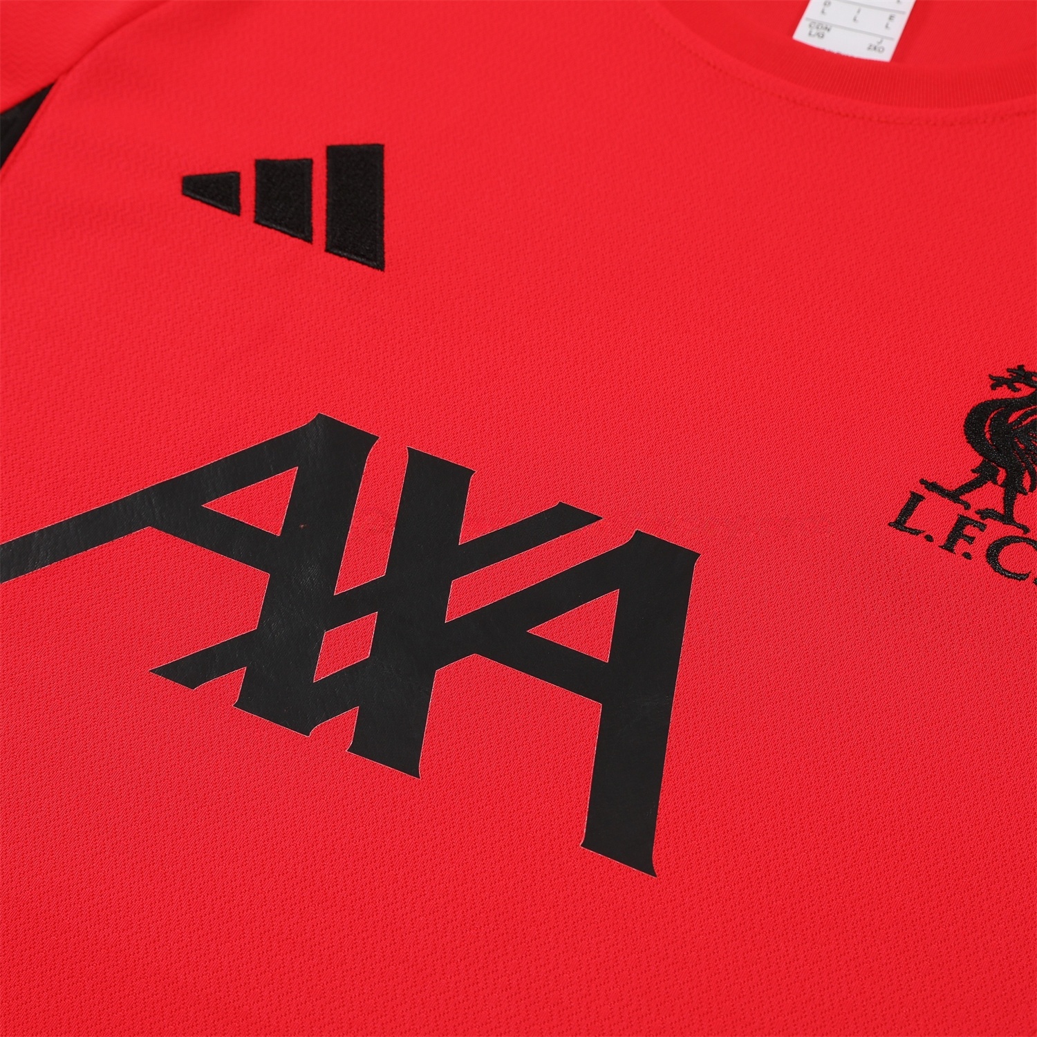 Liver.pool 25-26 Short-Sleeve Training Set - Red With Black Top & Black Shorts - Unitedfutballjersey