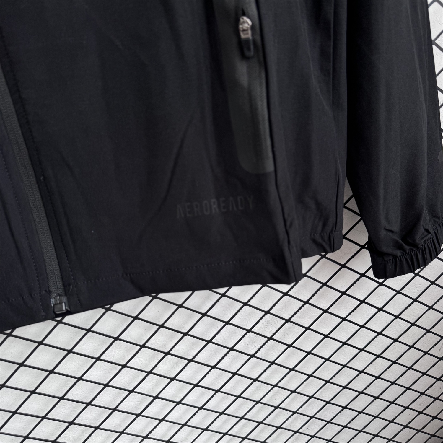 Arsenal 25-26 Windbreaker Training Set - Pure Black Top and Pants - Unitedfutballjersey