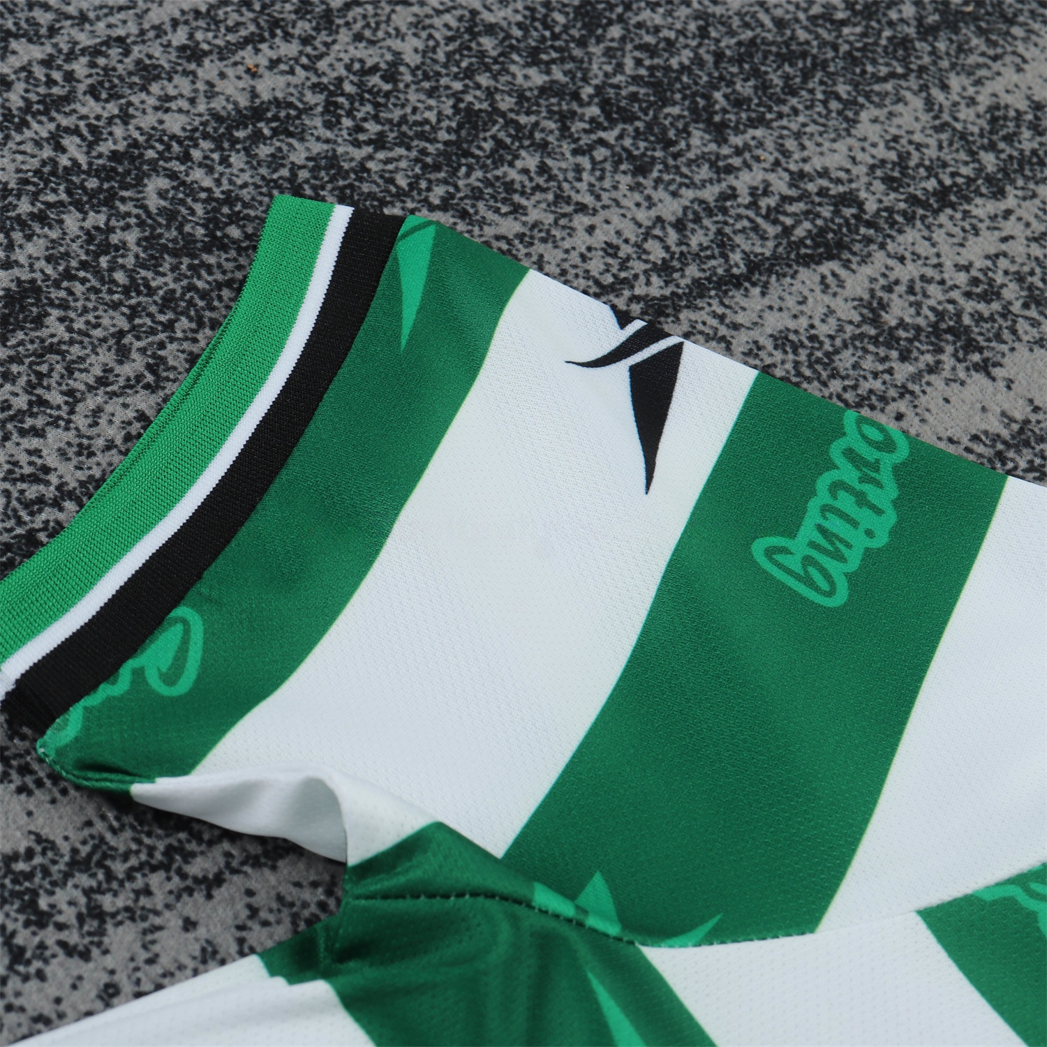 Retro Sporting CP 1999-00 Home Kids Kit - Unitedfutballjersey