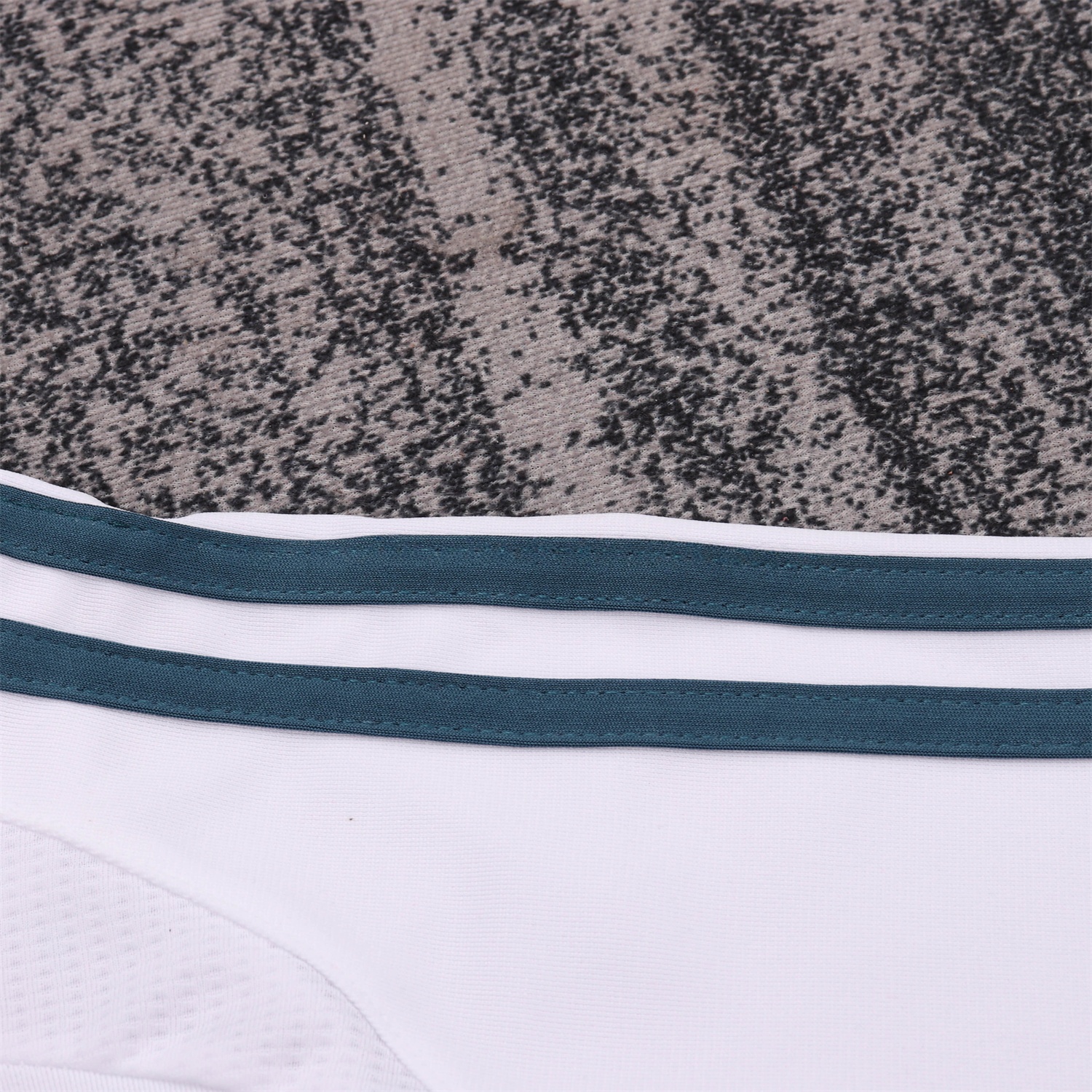 Retro Liver.pool 2006-08 Away Kids Kit - Unitedfutballjersey