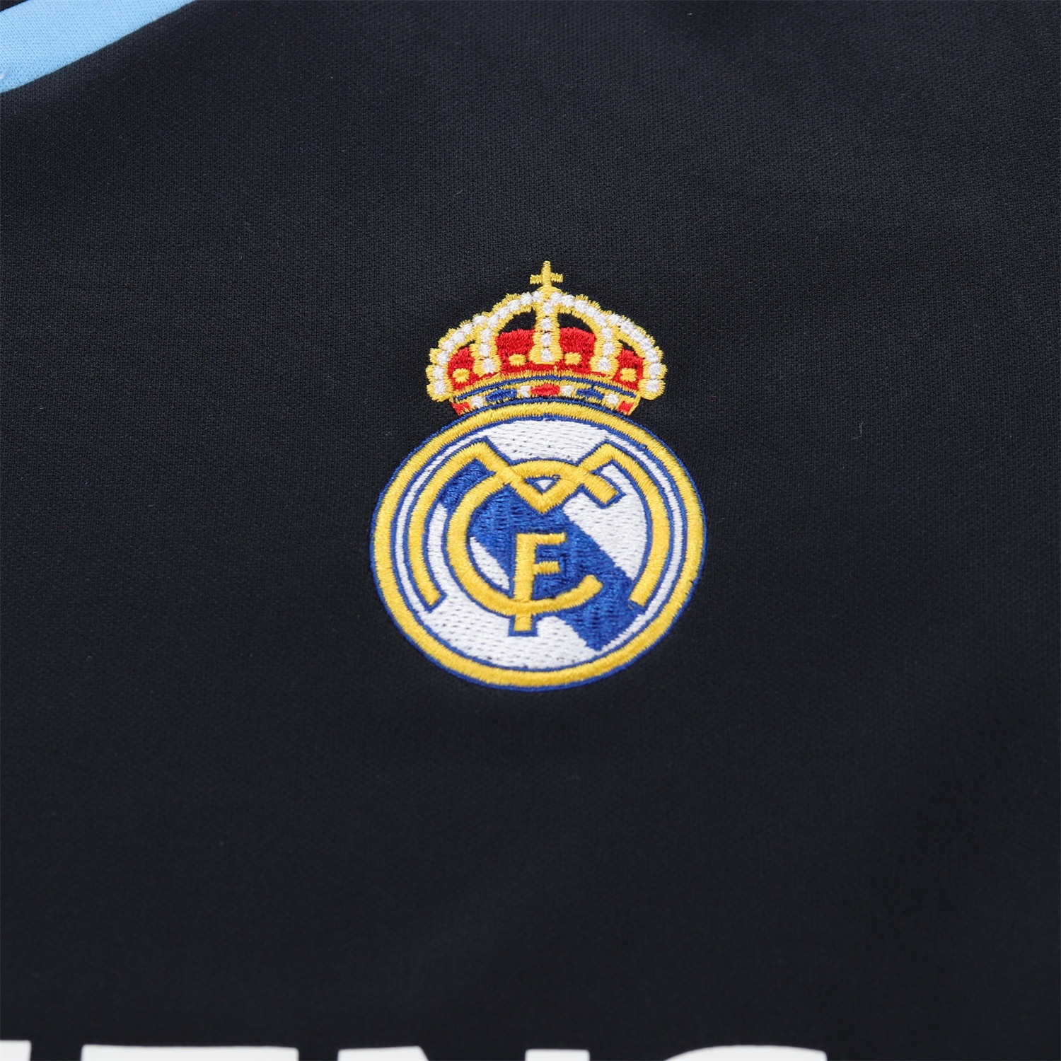 Retro Real Madrid 03-04 Away Kids Kit - Unitedfutballjersey