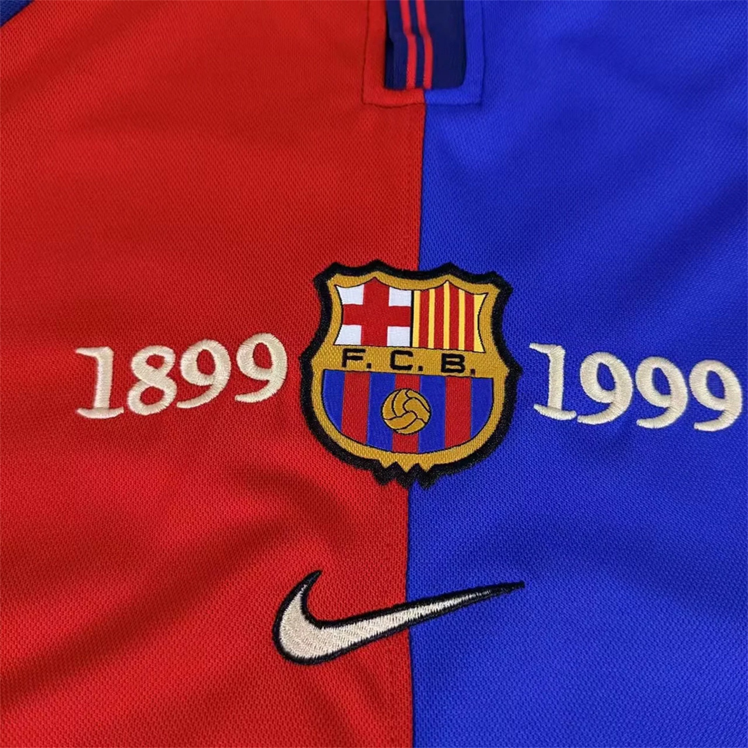 Retro Barcelona 99-00 Home 100th anniversary Long Sleeves Kids Kit - Unitedfutballjersey