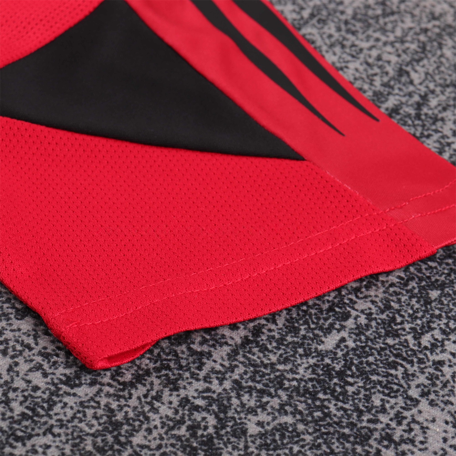 Retro AC Milan 2004-05 Home Kids Kit - Unitedfutballjersey