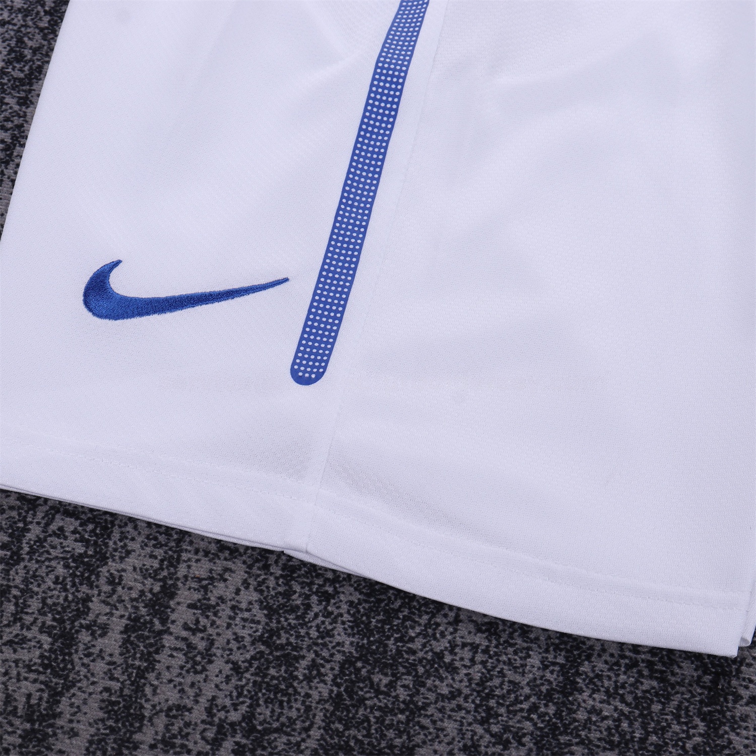 Retro Brazil 2010 Away Kids Kit - Unitedfutballjersey