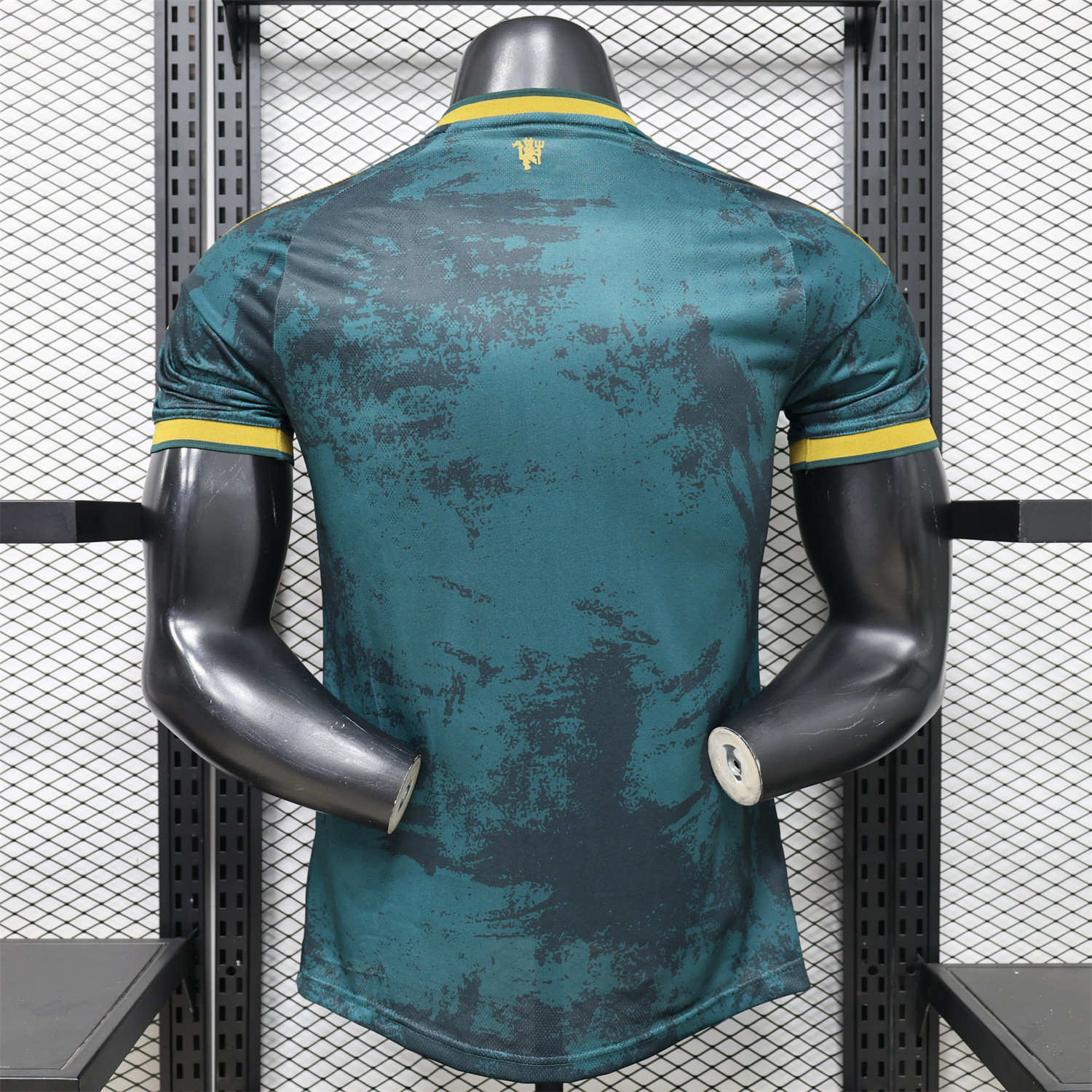 Manchester United 26-27 Devil Green Gold Special Jersey - Player Version - Unitedfutballjersey