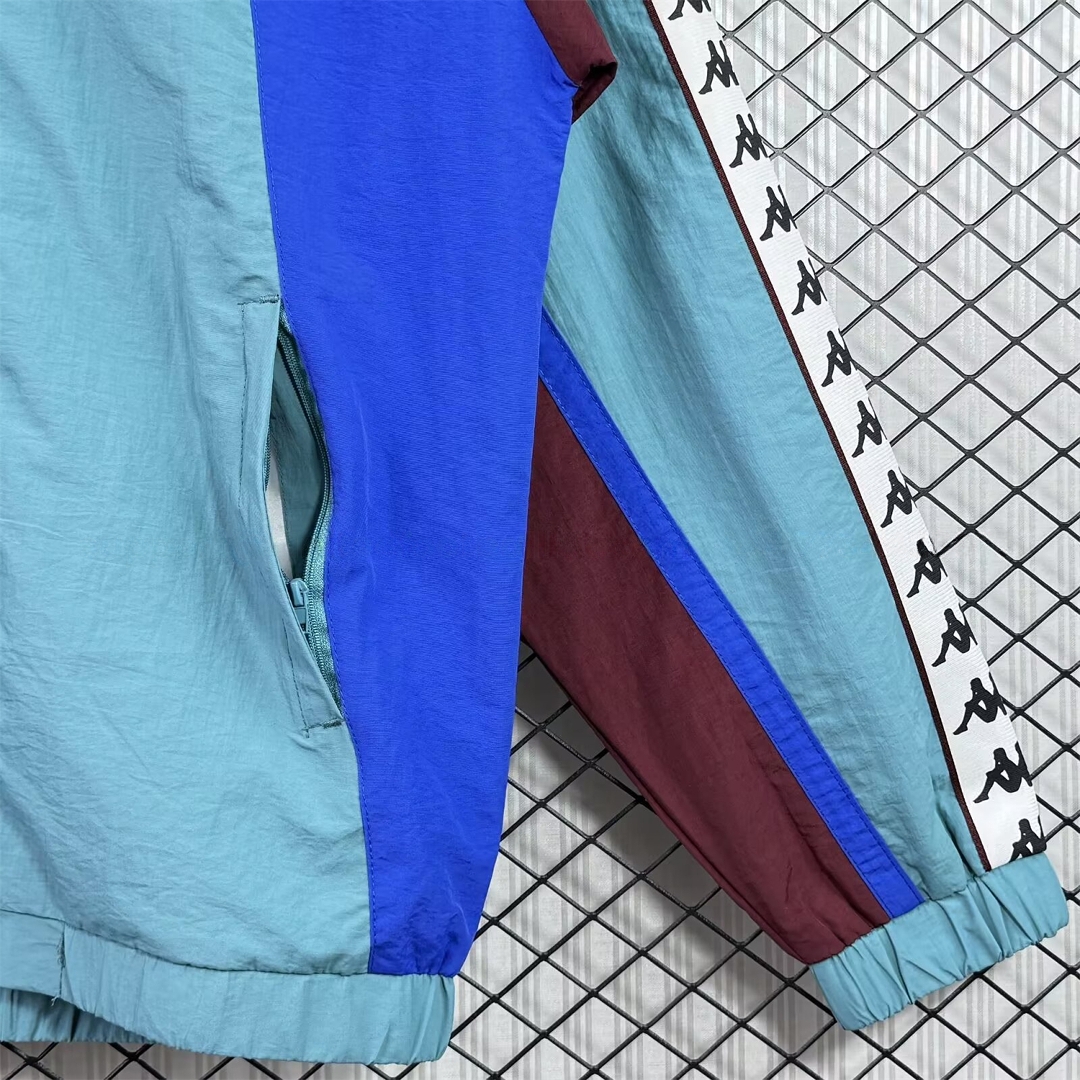 Retro Barcelona 1994-95 Windbreaker Jacket - Blue - Unitedfutballjersey