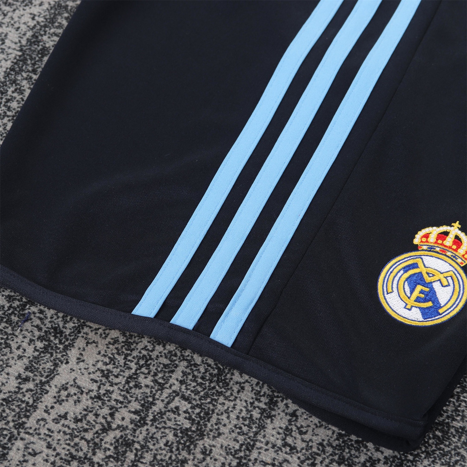 Retro Real Madrid 03-04 Away Kids Kit - Unitedfutballjersey
