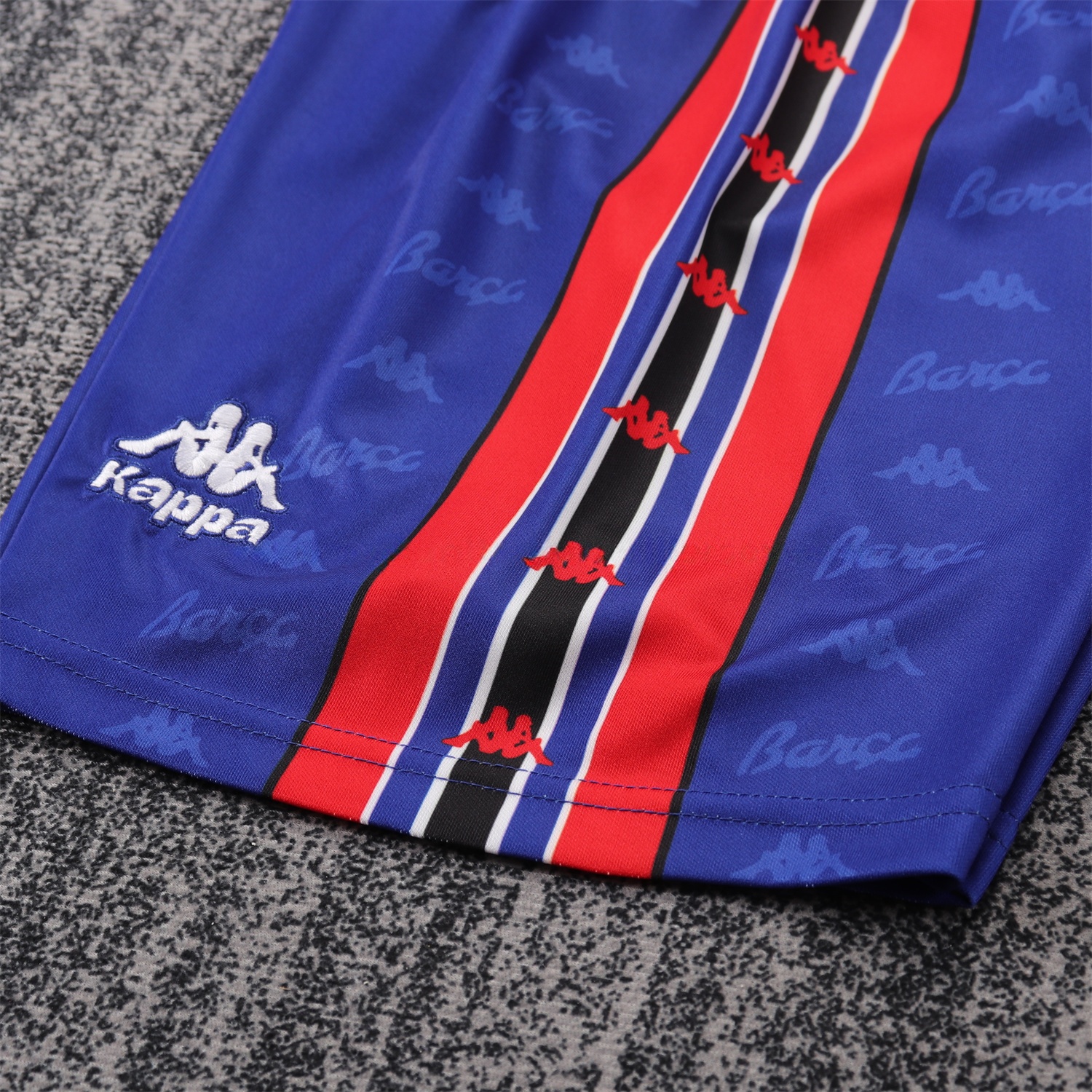 Retro Barcelona 1996-97 Home Kids Kit - Unitedfutballjersey