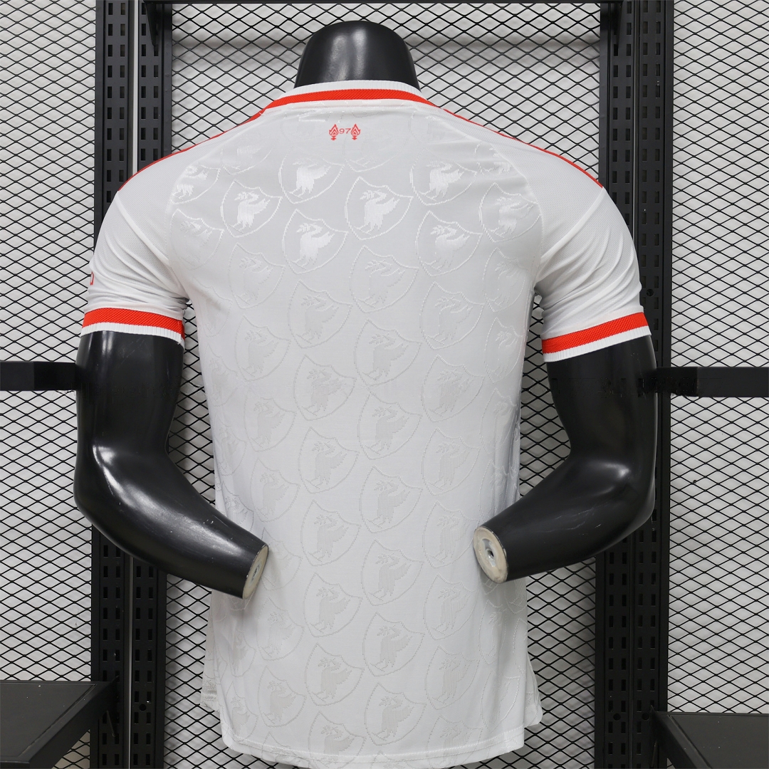 Liver.pool 26-27 Casual White With Faint Logos Jersey - Player Version - Unitedfutballjersey