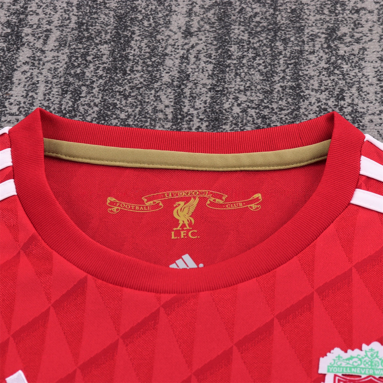 Retro Liver.pool 2010-11 Home Kids Kit - Unitedfutballjersey