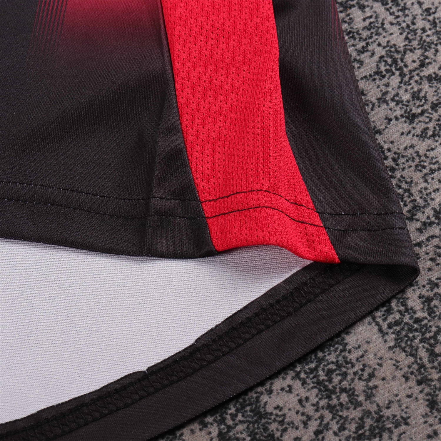 Retro AC Milan 2004-05 Home Kids Kit - Unitedfutballjersey