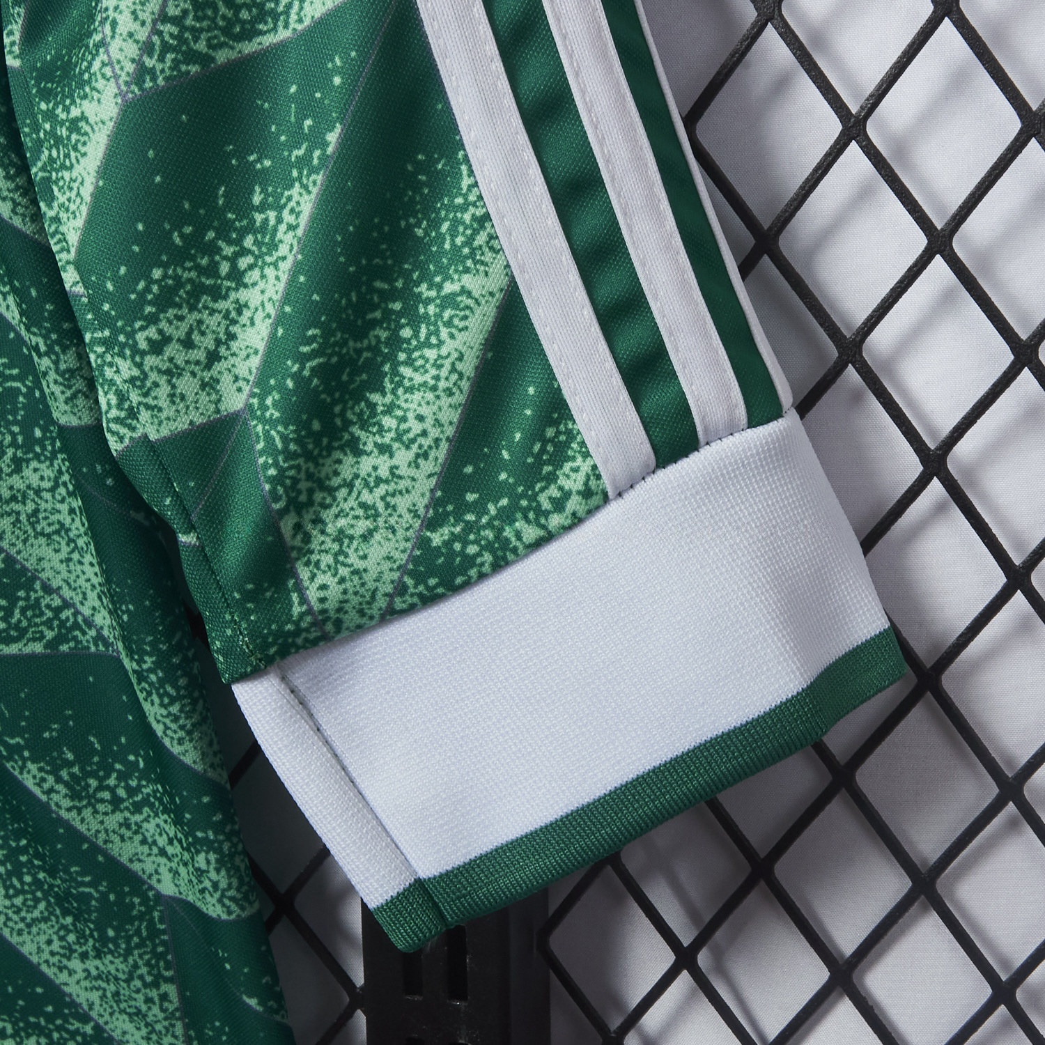 Retro Germany 1990 Away Long Sleeves Jersey - Unitedfutballjersey