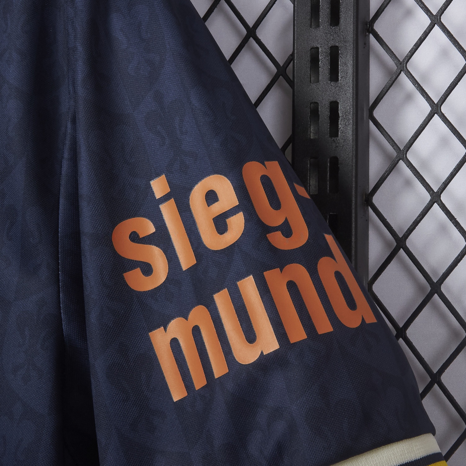 Augsburg 25-26 Blue Goalkeeper Jersey - Fans Version - Unitedfutballjersey