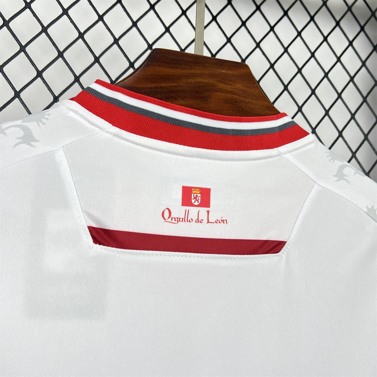 Cultural Leonesa 25-26 Home White Jersey - Fans Version - Unitedfutballjersey