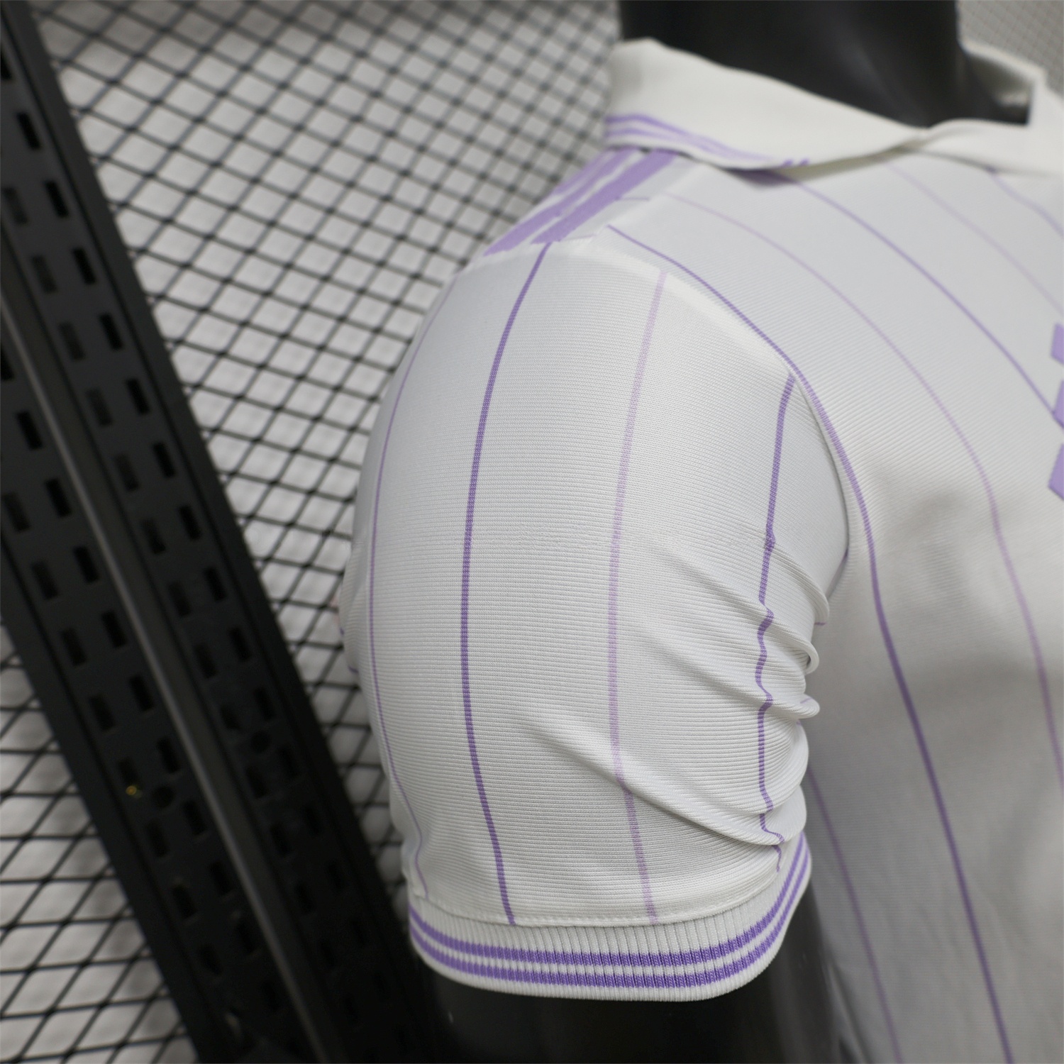 Real Madrid 25-26 Retro Style White Polo Jersey - Player Version - Unitedfutballjersey